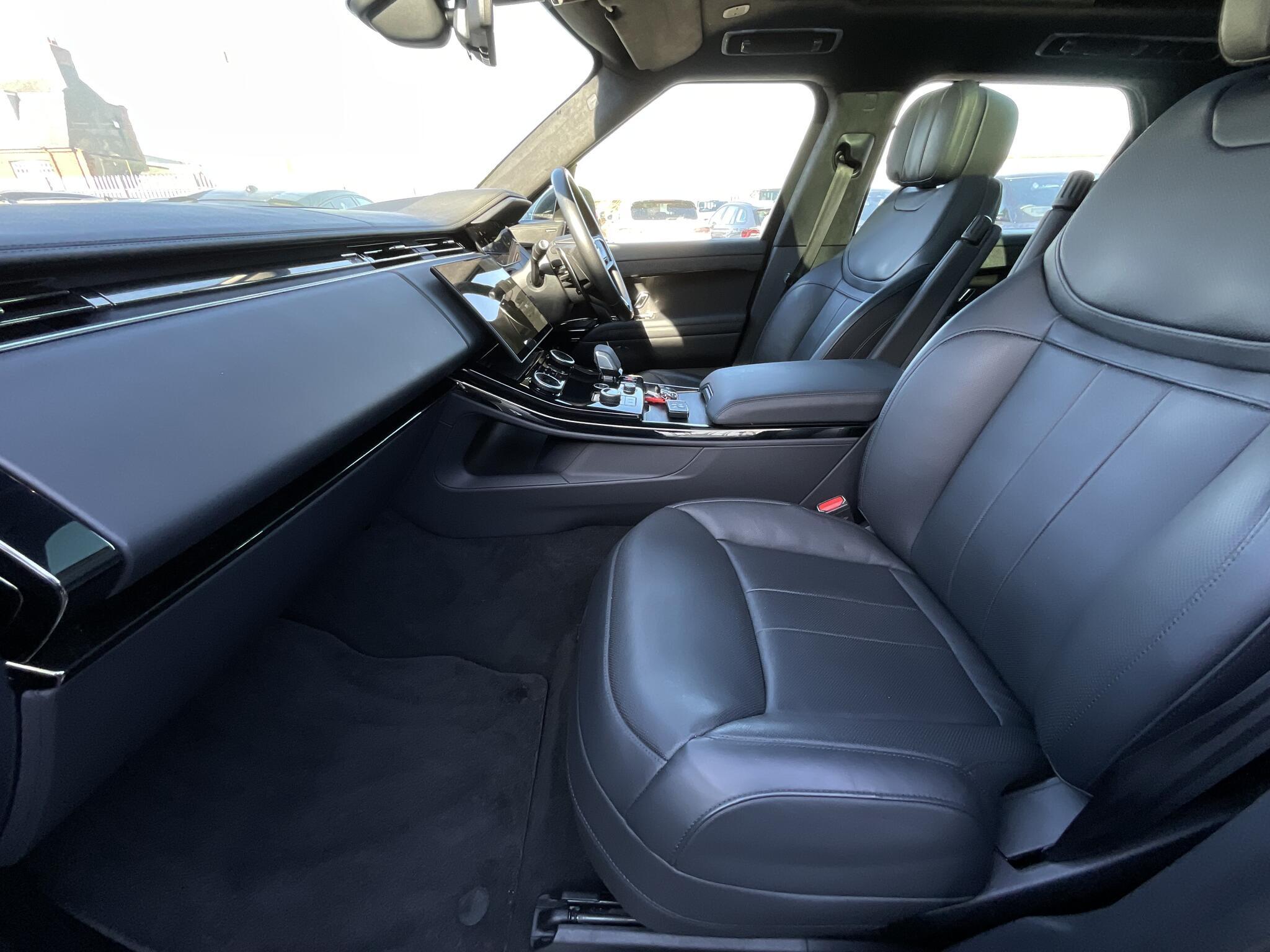 Land Rover RANGE ROVER SPORT - Image 18