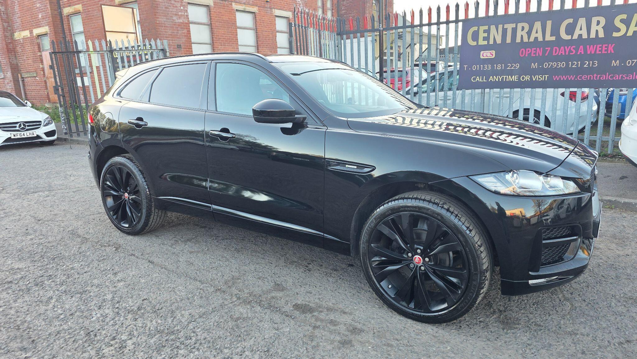 Jaguar F-Pace - Image 4