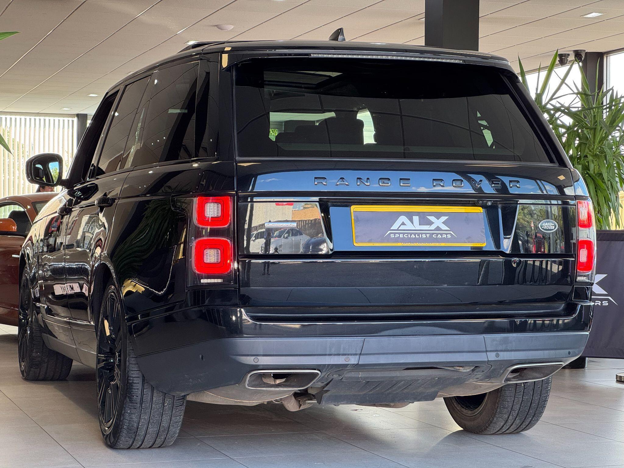 Land Rover Range Rover - Image 15