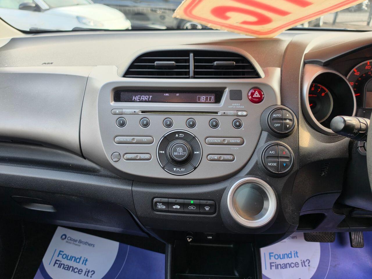 Honda Jazz - Image 20