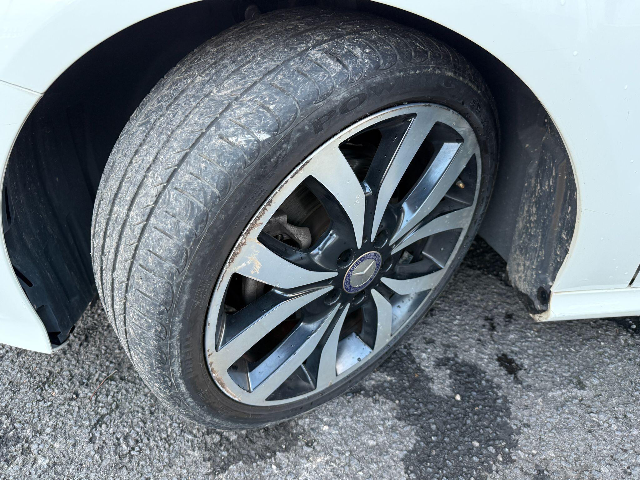 Mercedes B Class - Image 85