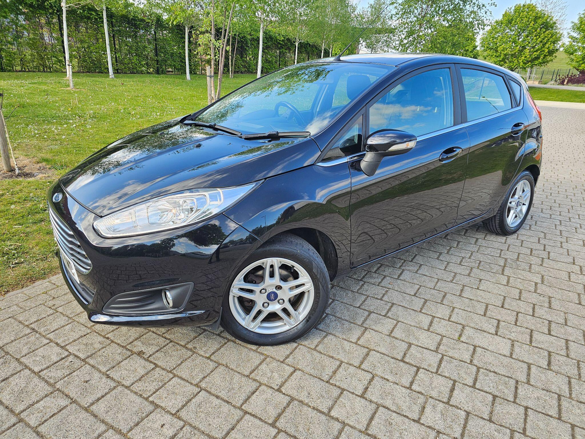 Ford Fiesta - Image 23