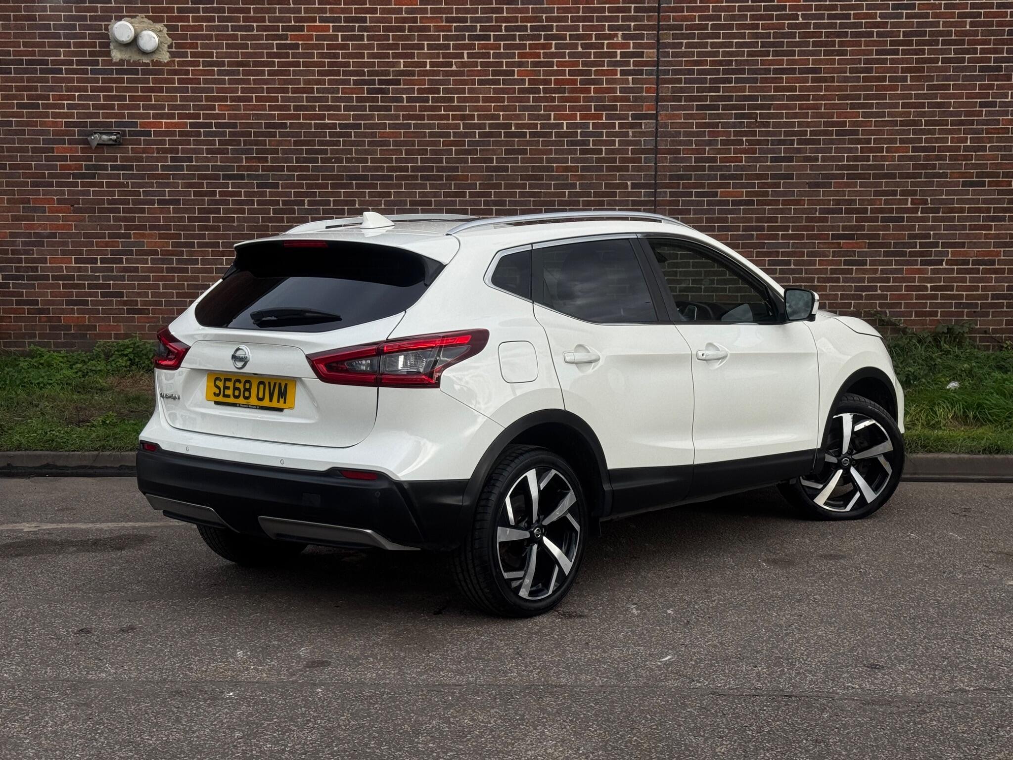 Nissan Qashqai - Image 14