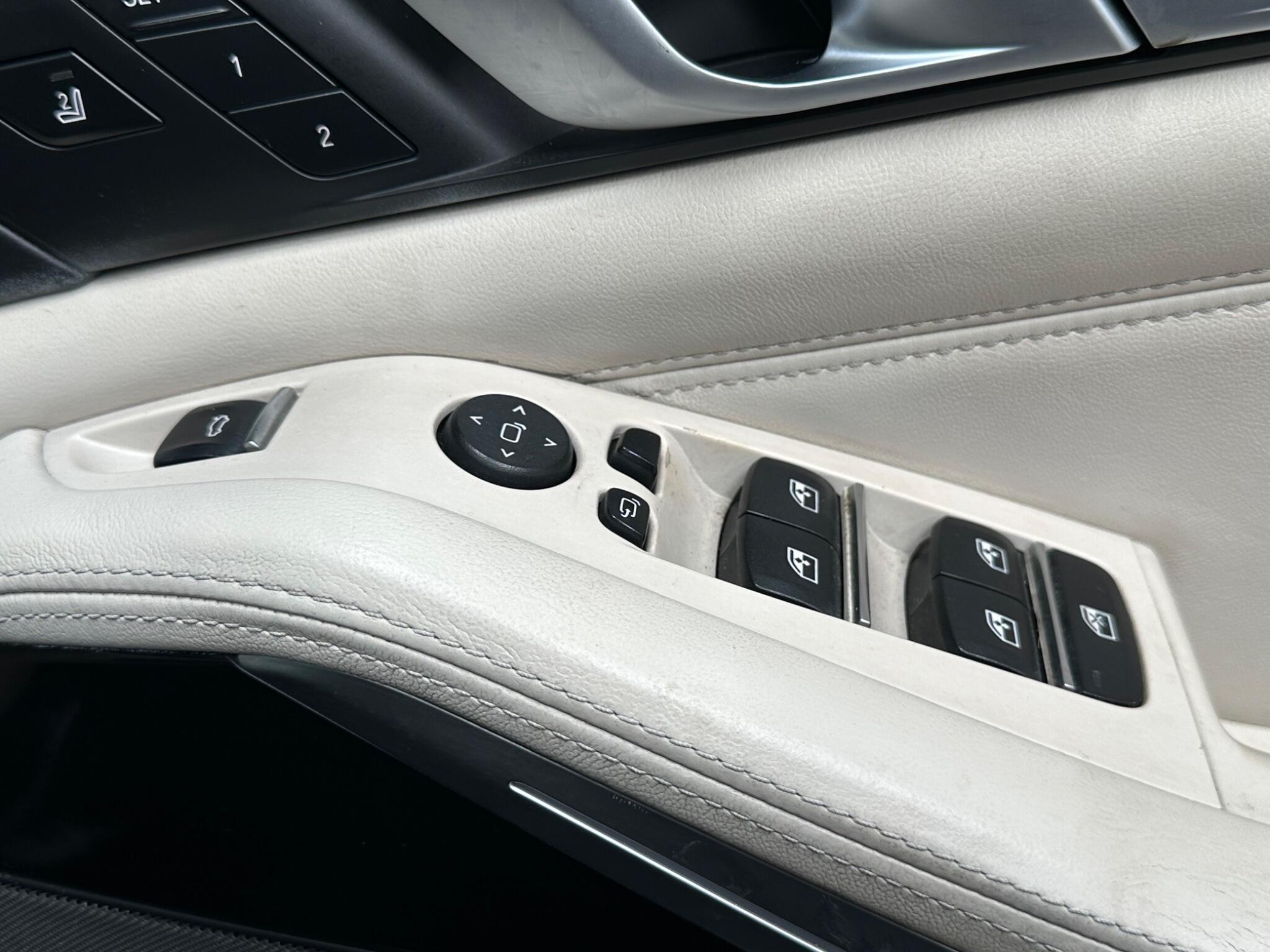 BMW X5 - Image 19