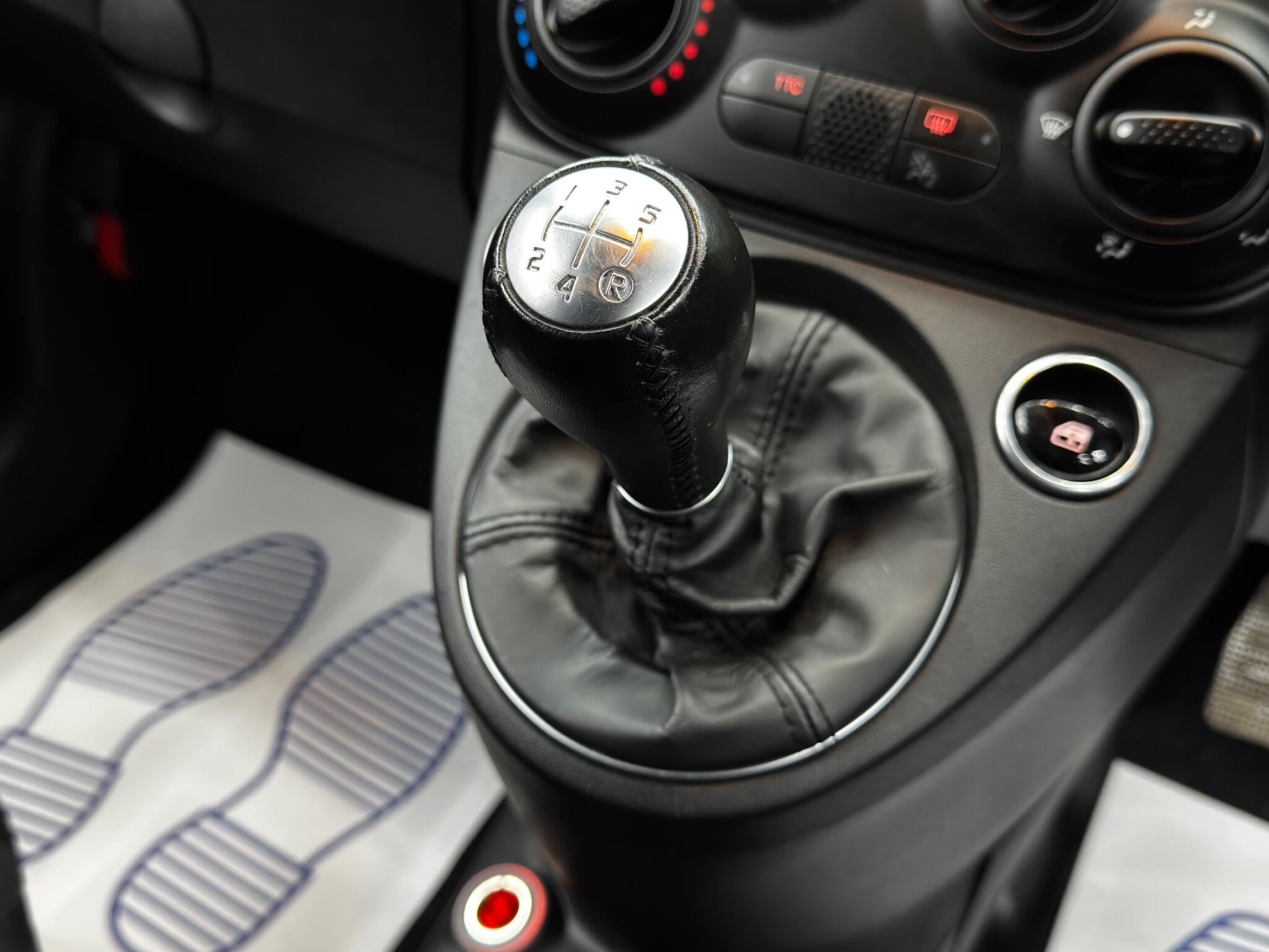 Abarth 595 - Image 25