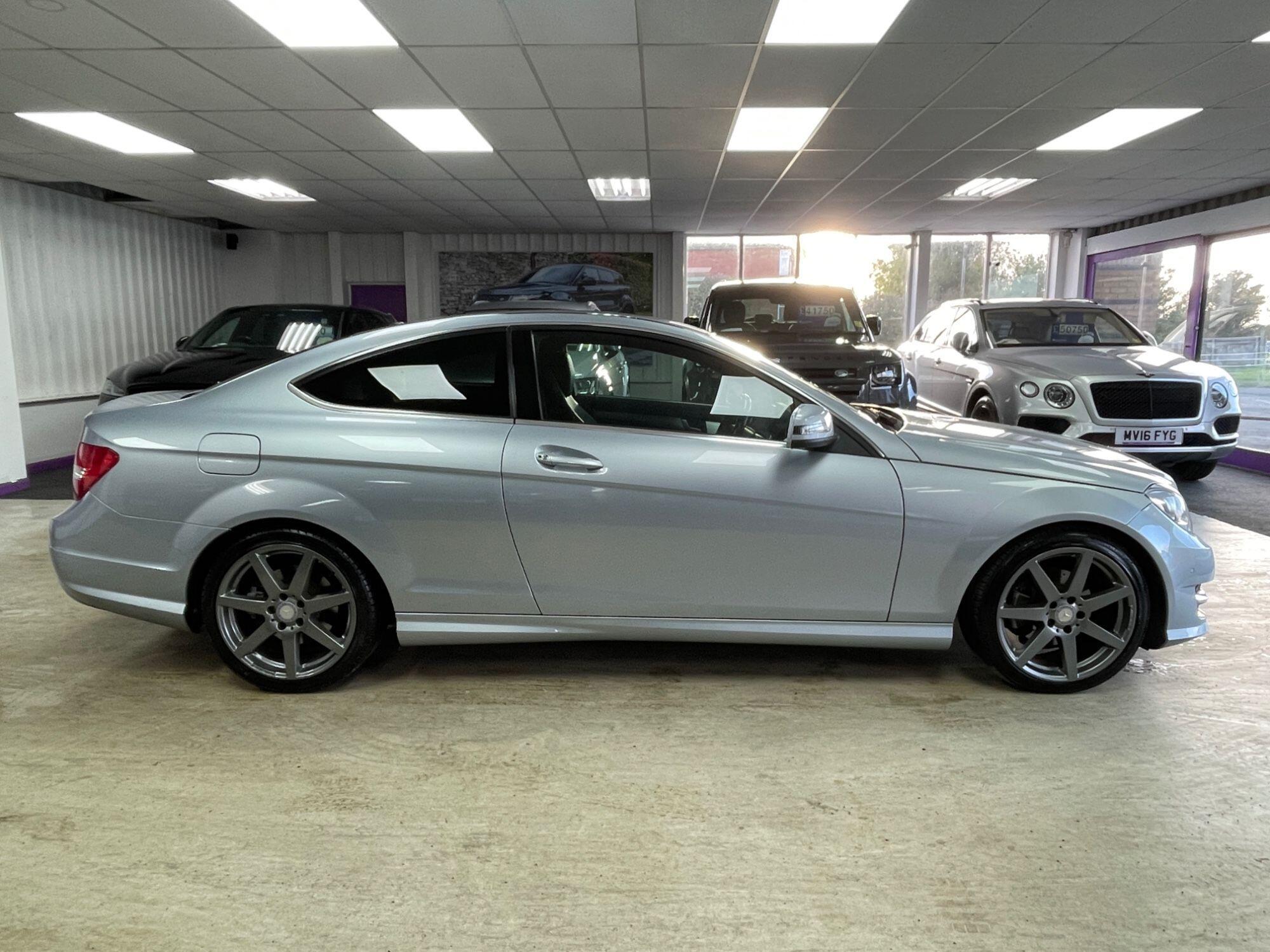 Mercedes-benz C Class - Image 11