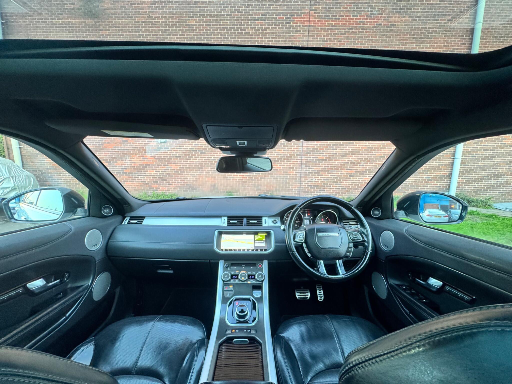 Land Rover Range Rover Evoque - Image 3