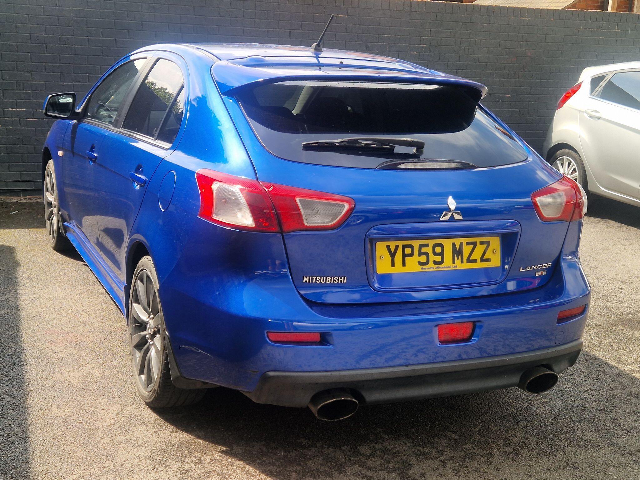 Mitsubishi Lancer - Image 6