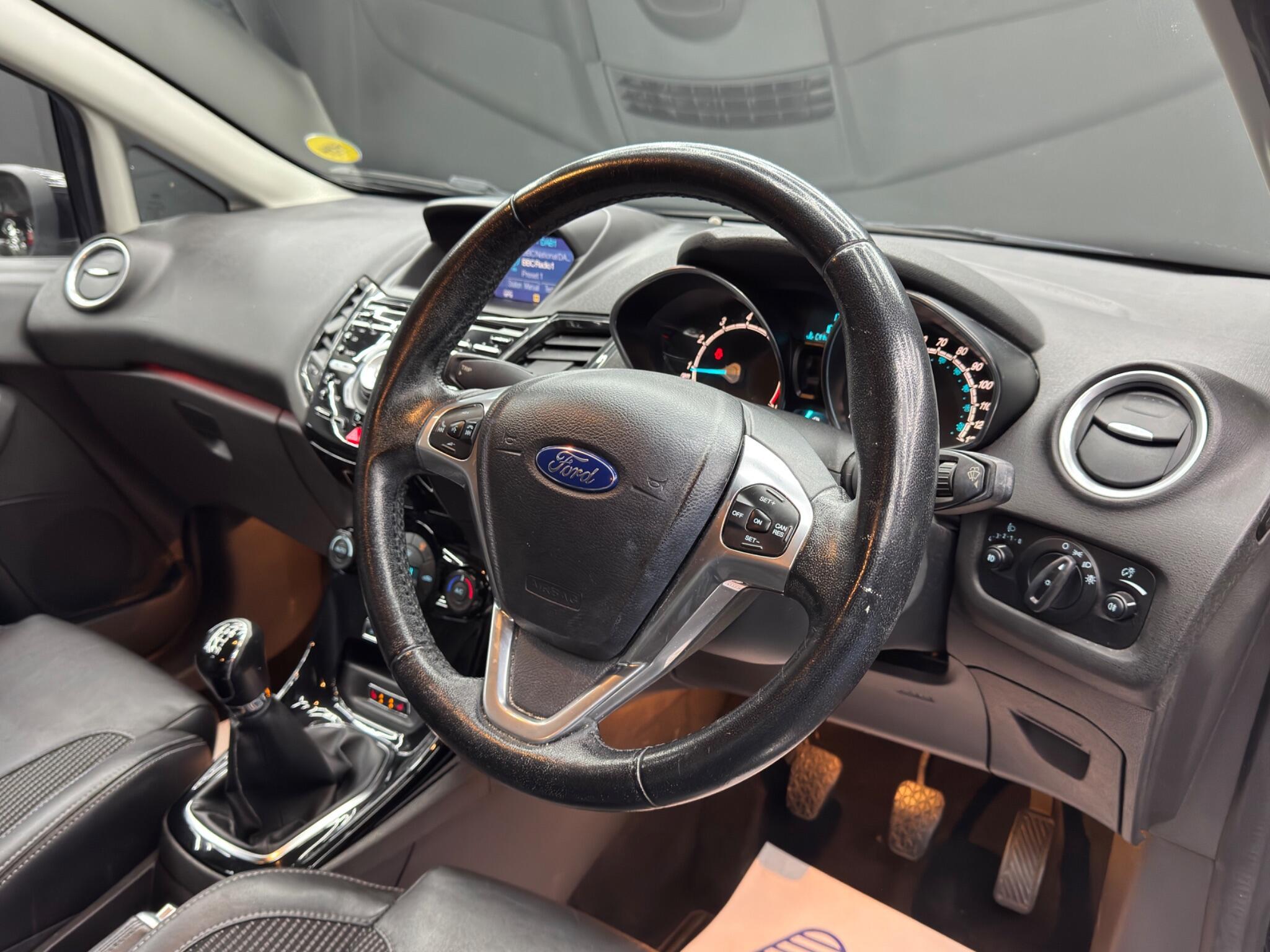 Ford Fiesta - Image 9