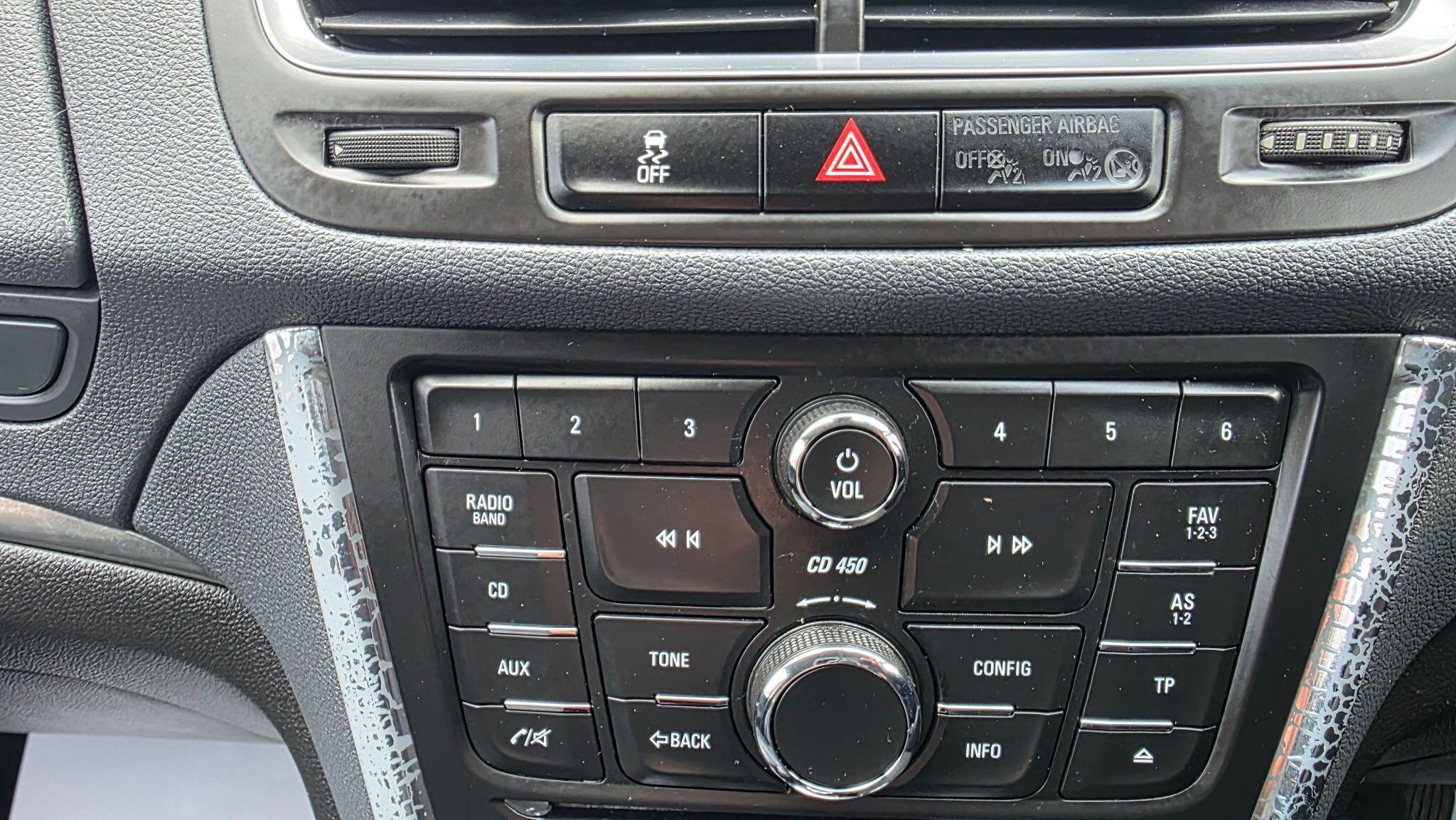 Vauxhall Mokka - Image 34