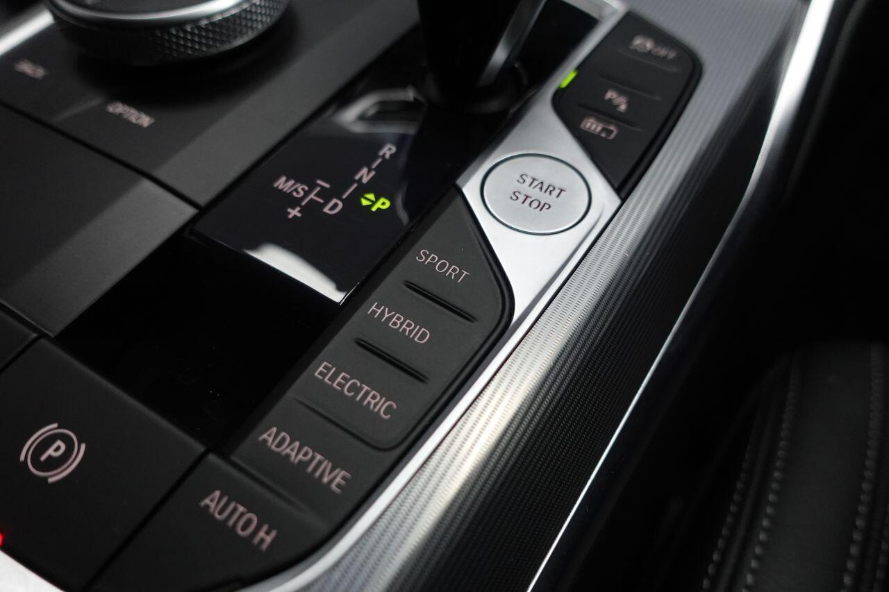 BMW 3 Series - Image 53