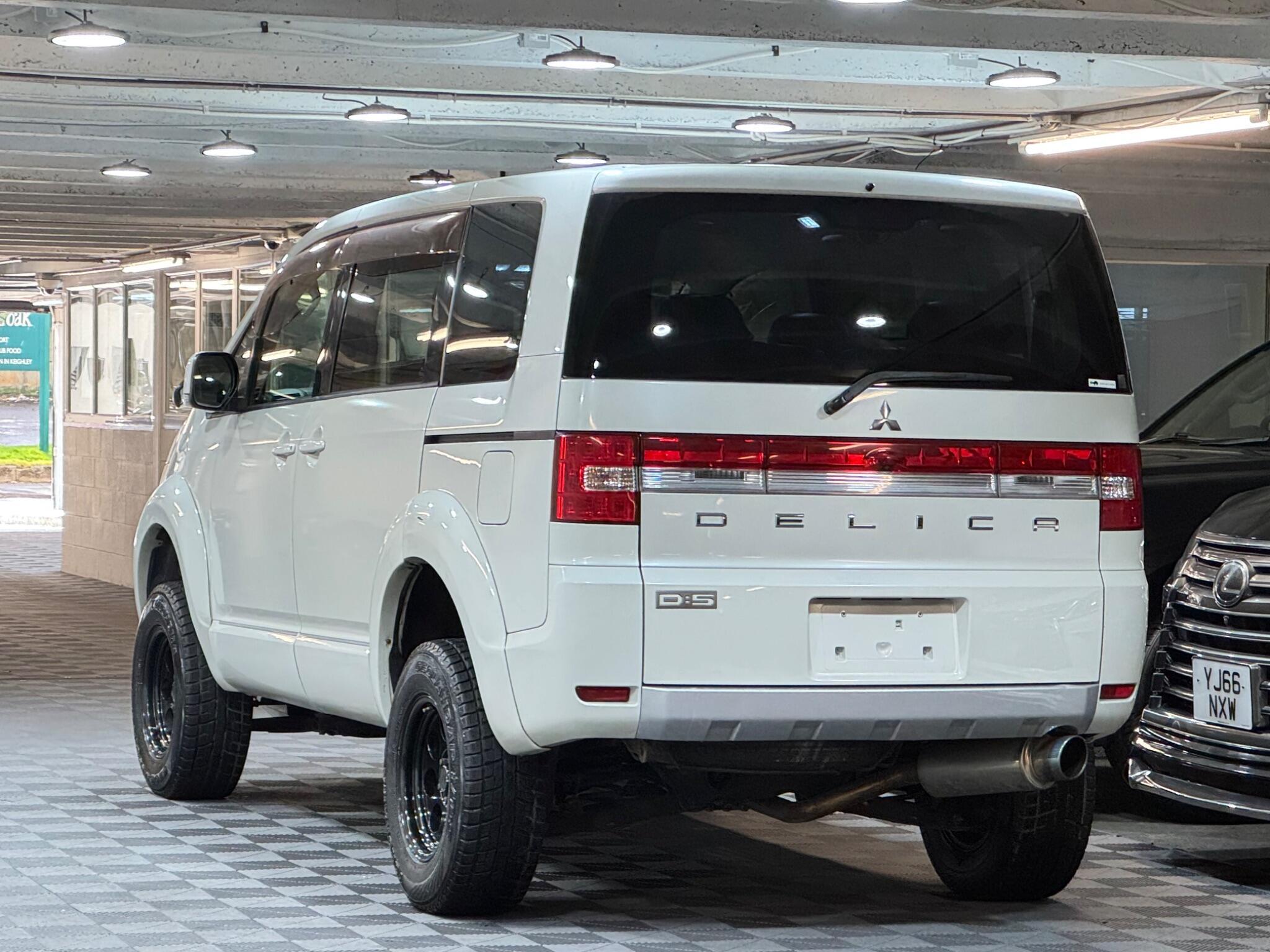 Mitsubishi Delica - Image 3