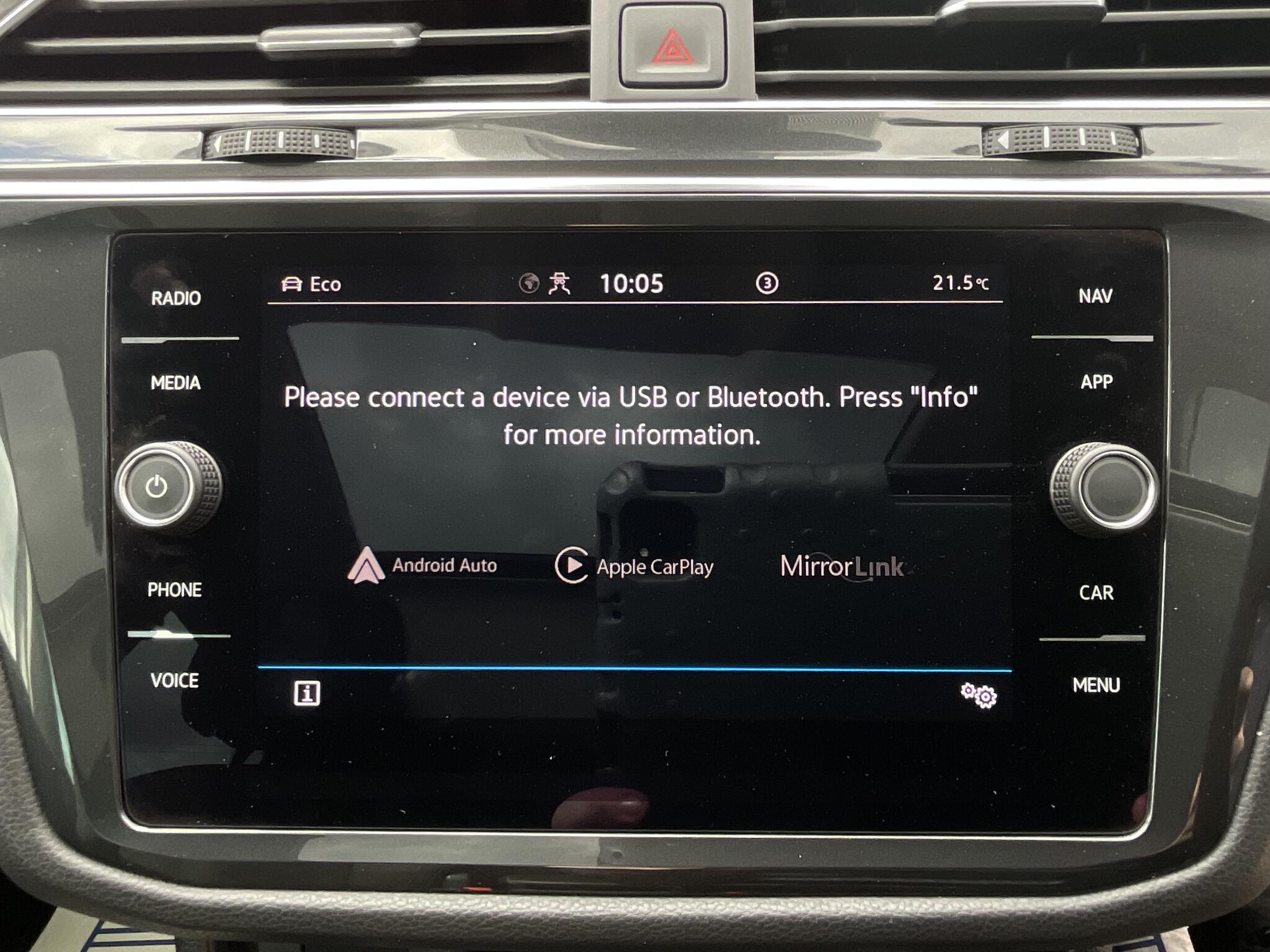 Volkswagen Tiguan - Image 19