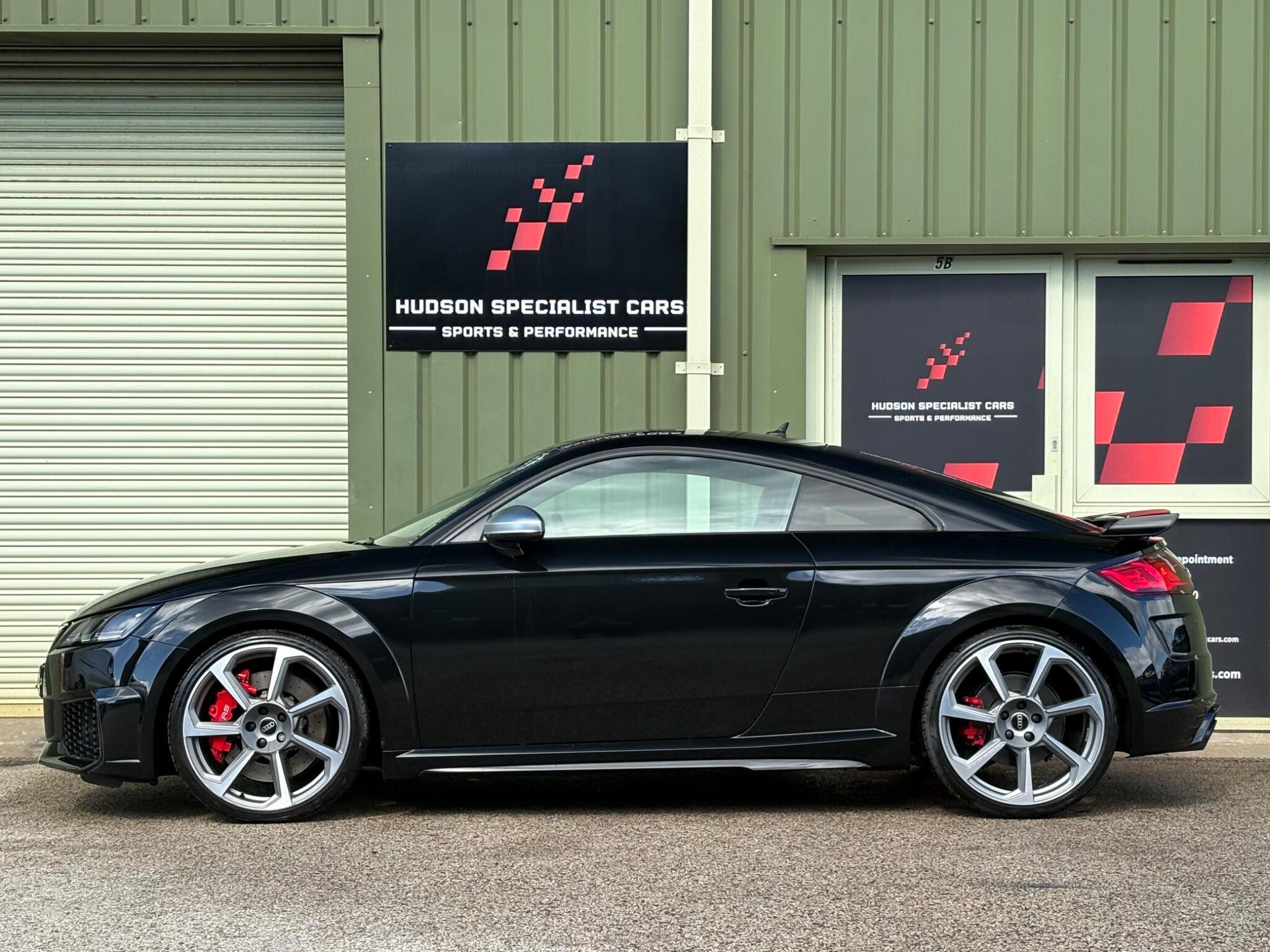 Audi TT RS - Image 11