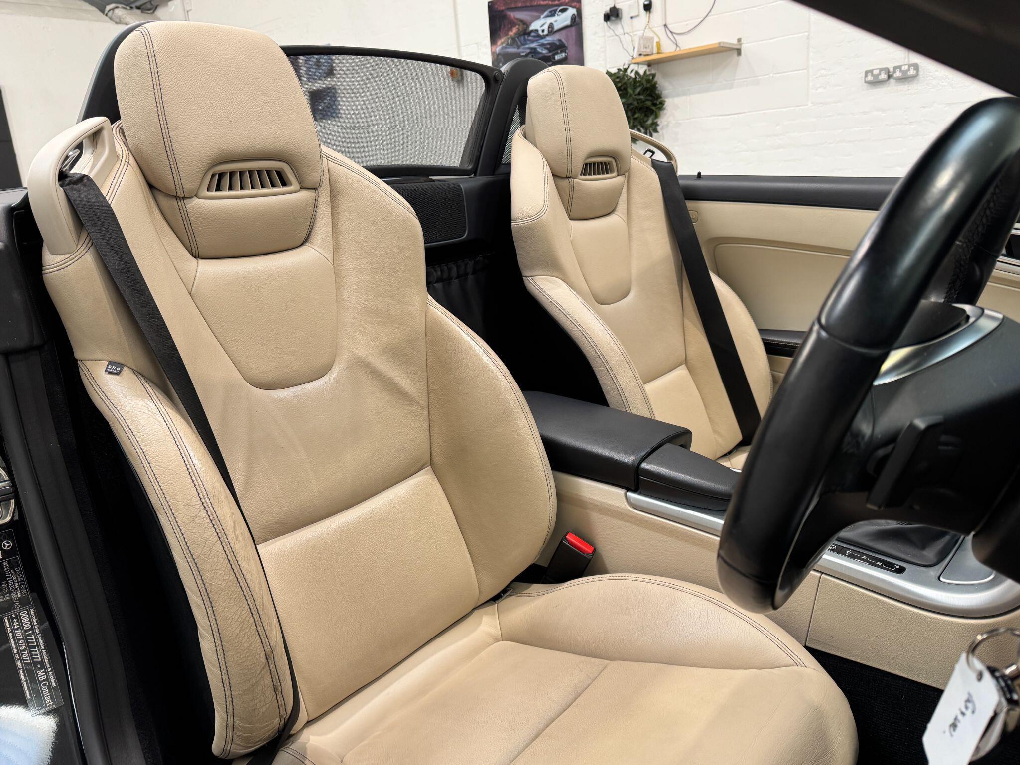 Mercedes SLK - Image 19