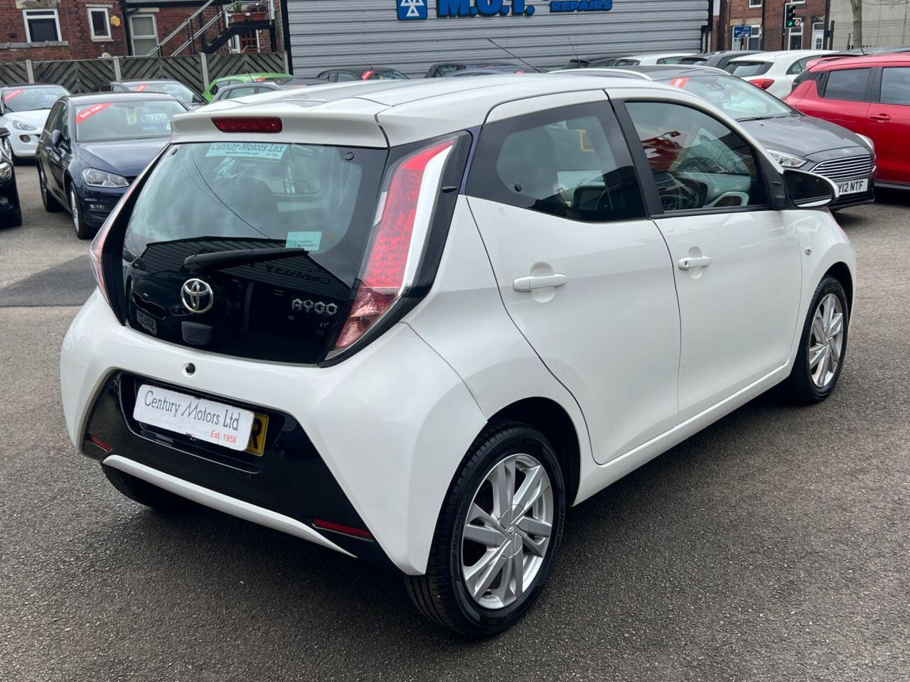 Toyota Aygo - Image 7