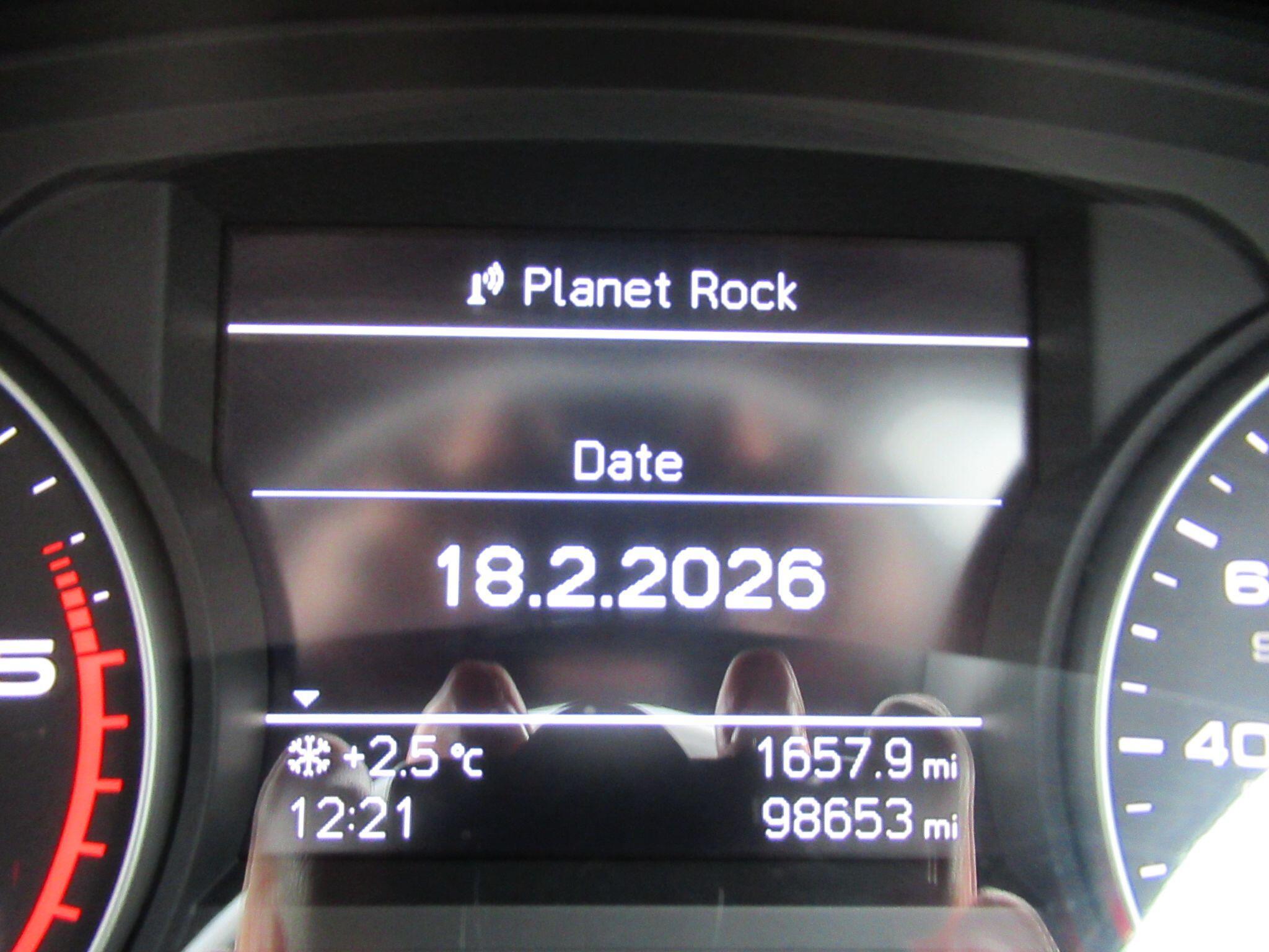 Audi A6 Avant - Image 28