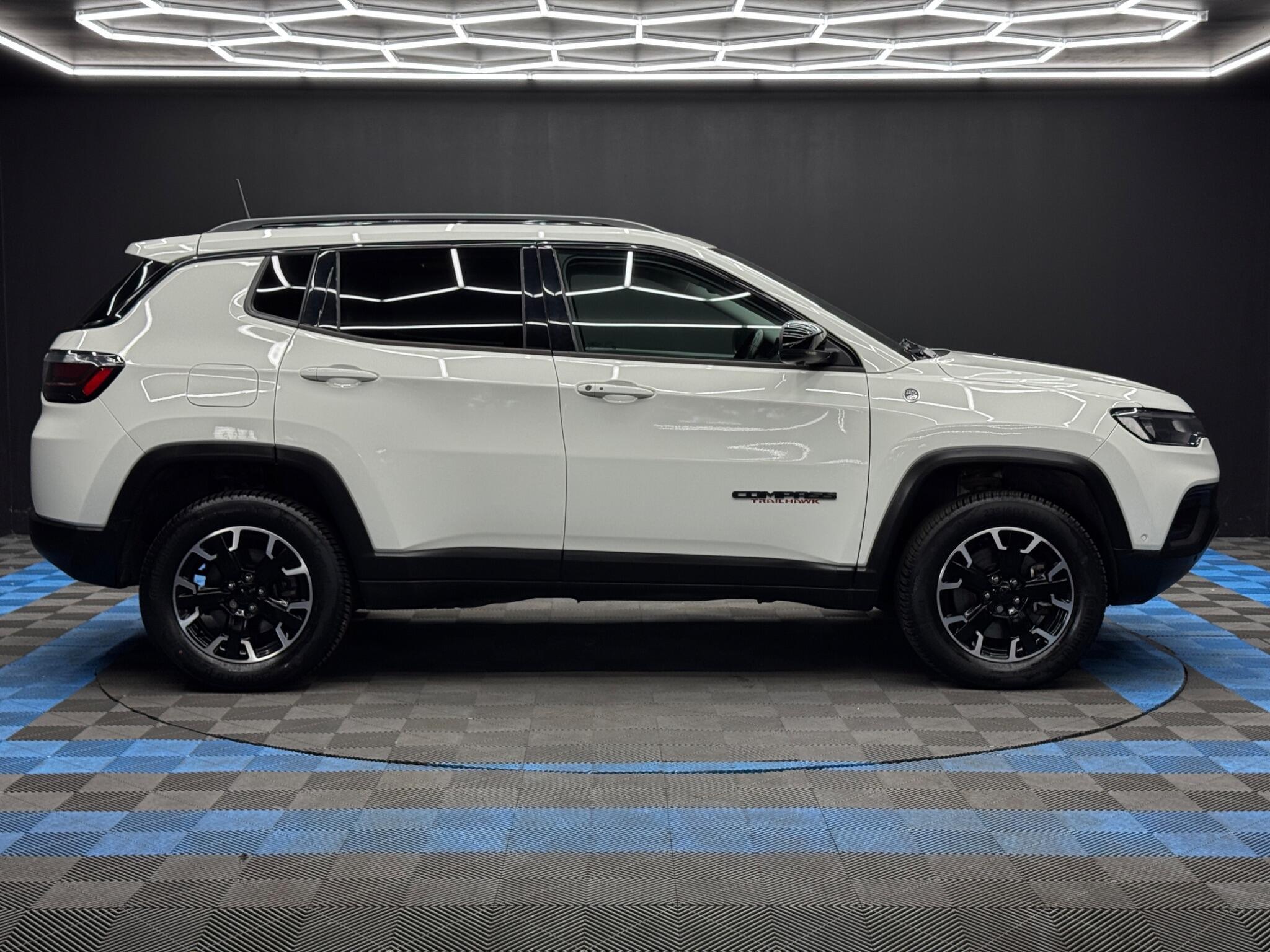 Jeep Compass - Image 4