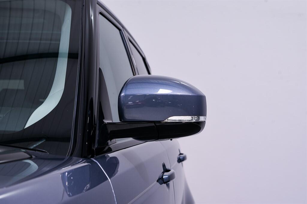 Land Rover RANGE ROVER SPORT - Image 8