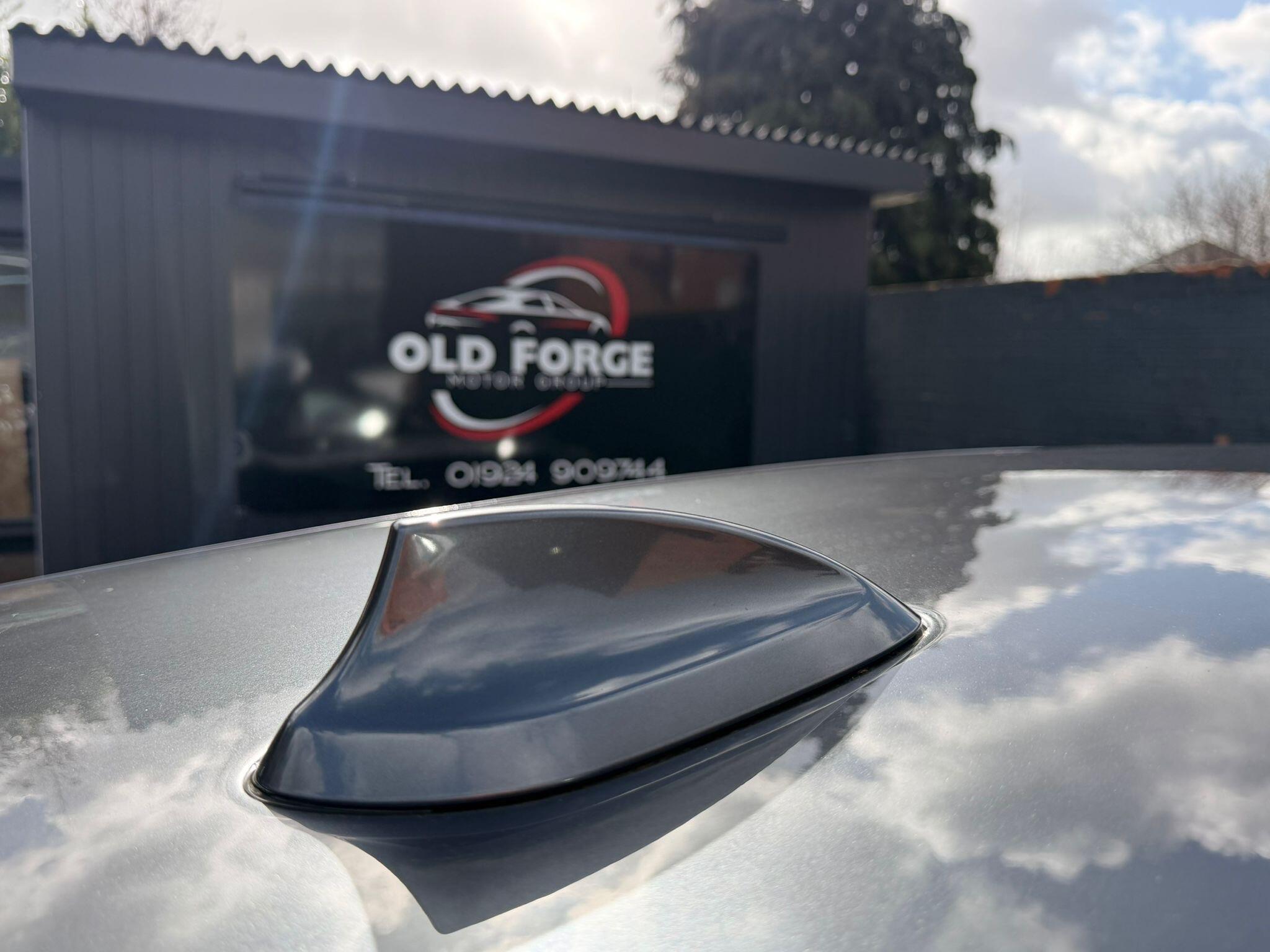 BMW 1 Series - Image 57