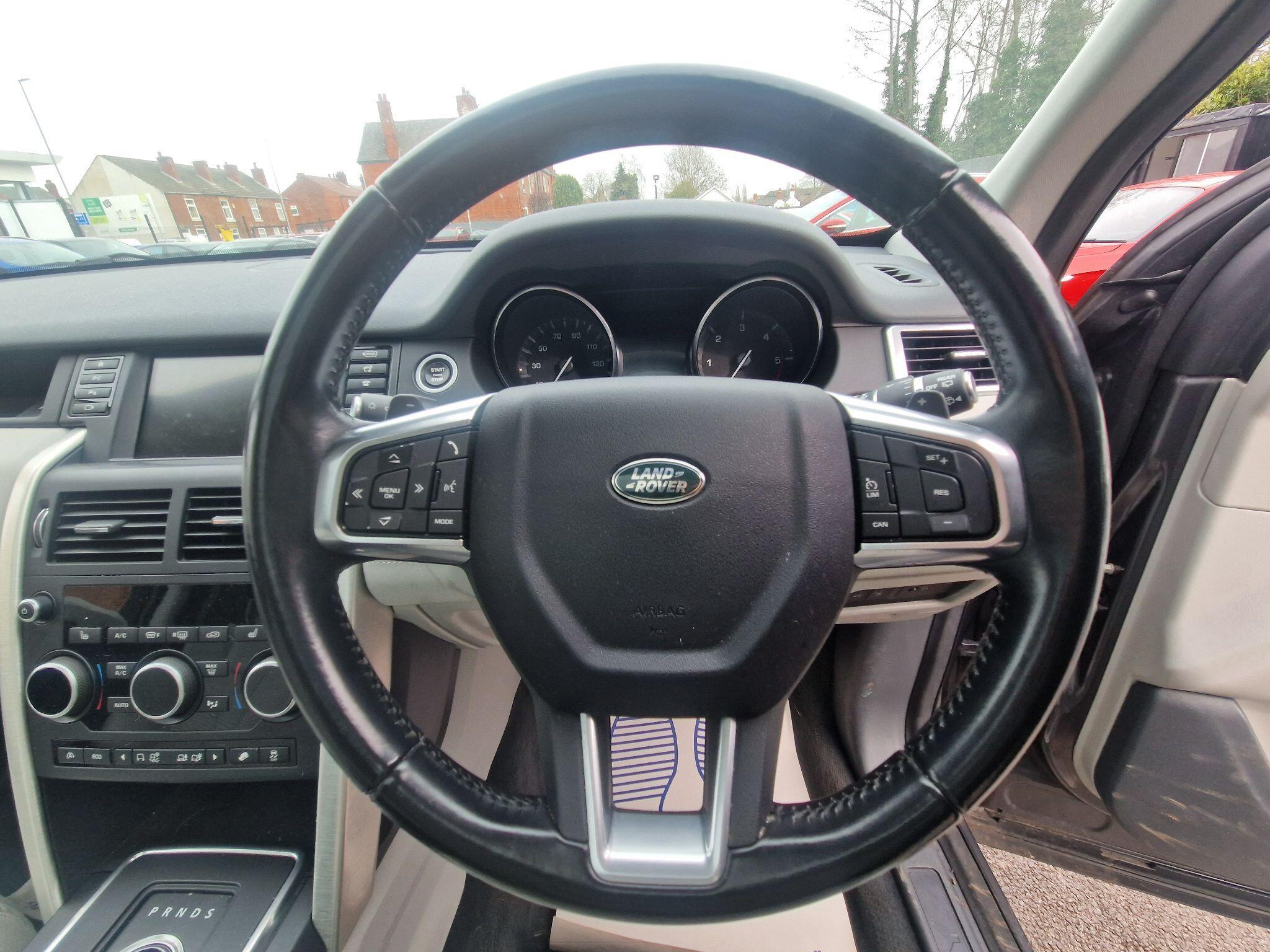 Land Rover DISCOVERY SPORT - Image 38