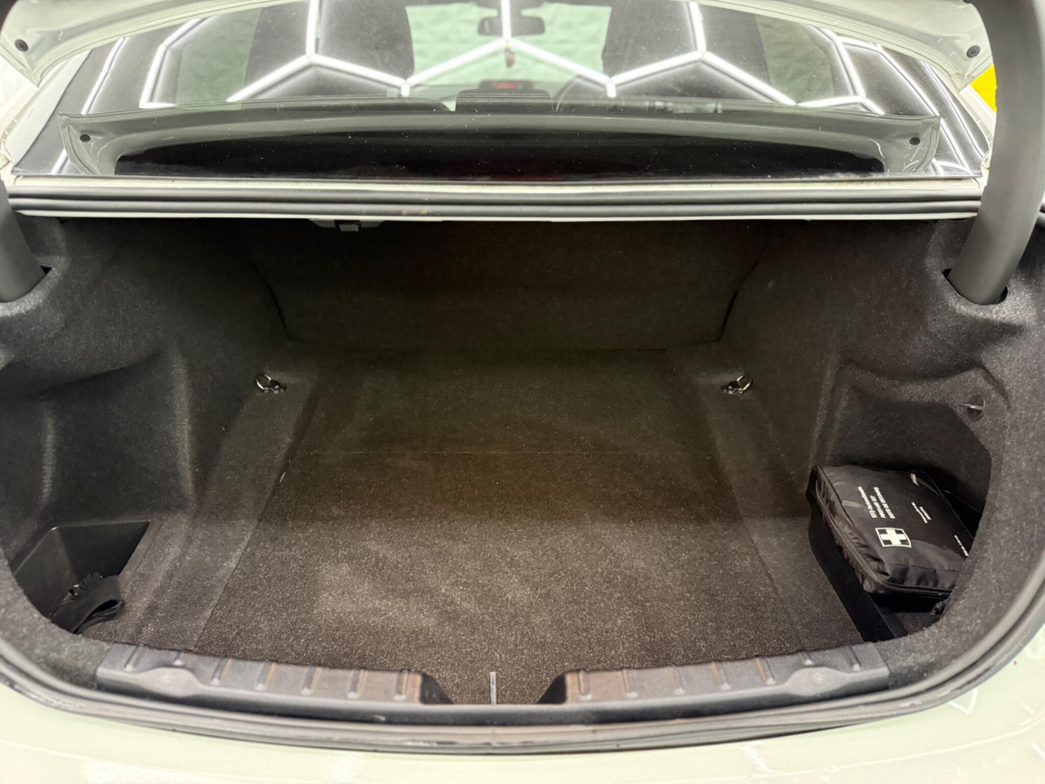 BMW 3 Series - Image 27