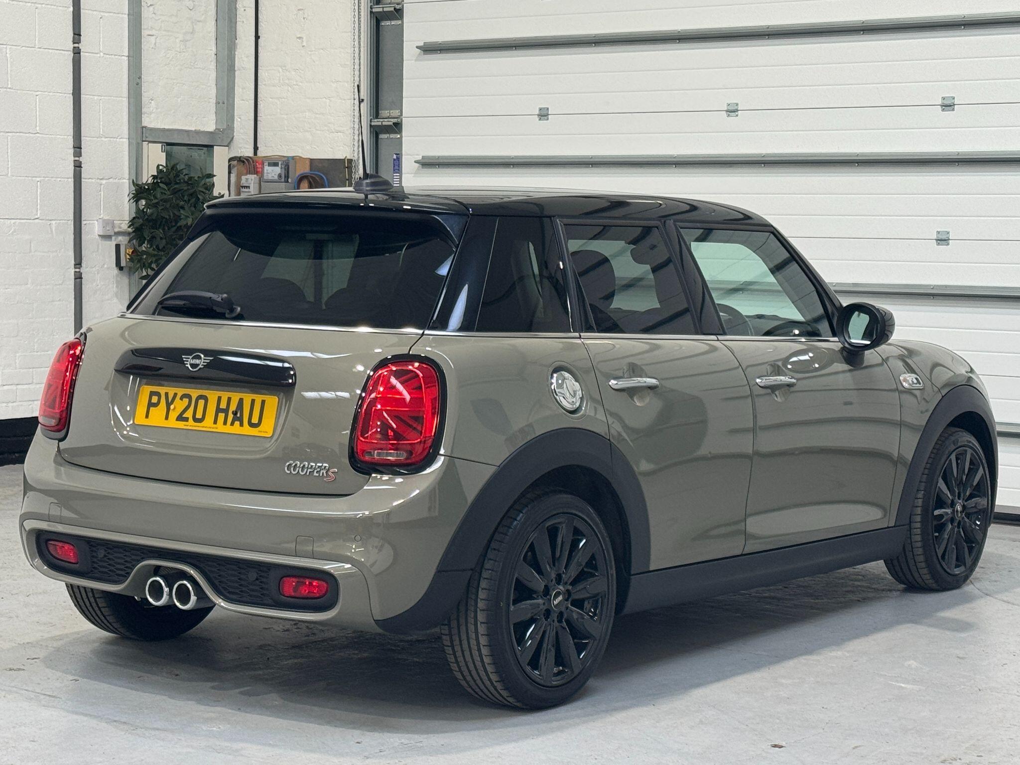 MINI Hatch - Image 11
