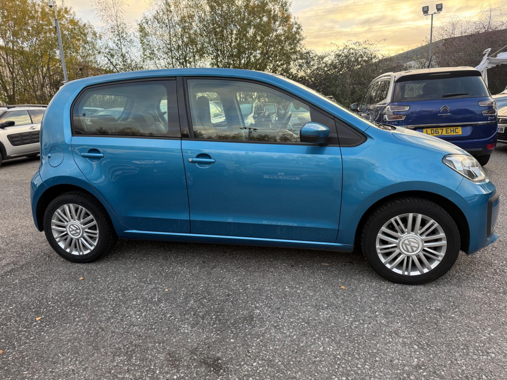 Volkswagen up! - Image 18