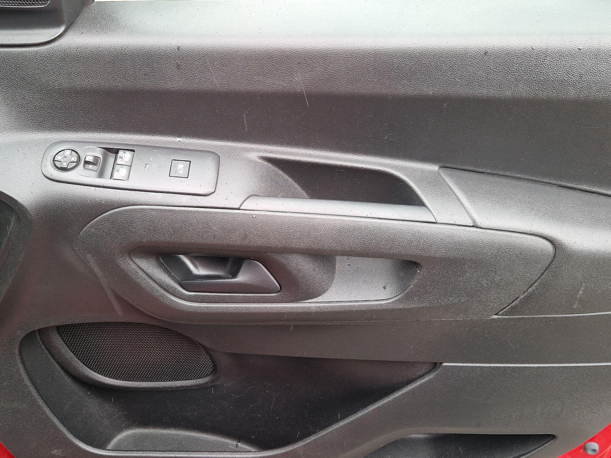 Citroen Berlingo - Image 31