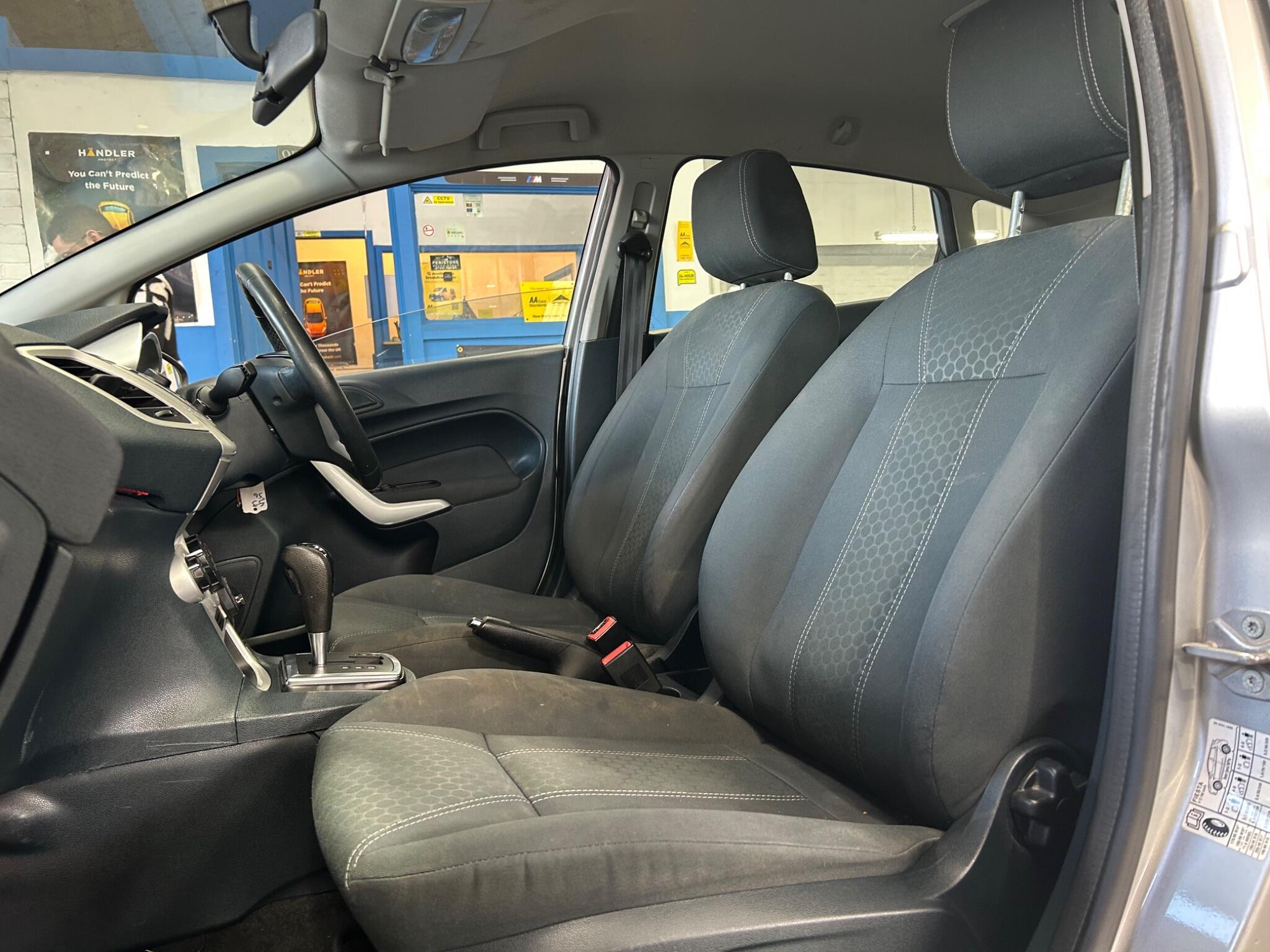 Ford Fiesta - Image 16