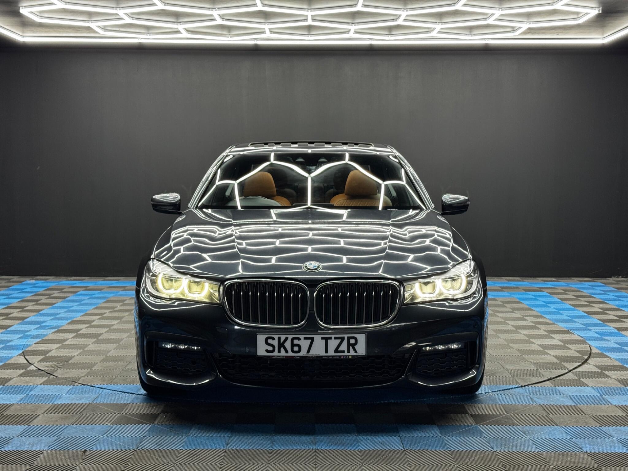 BMW 7 Series - Image 2