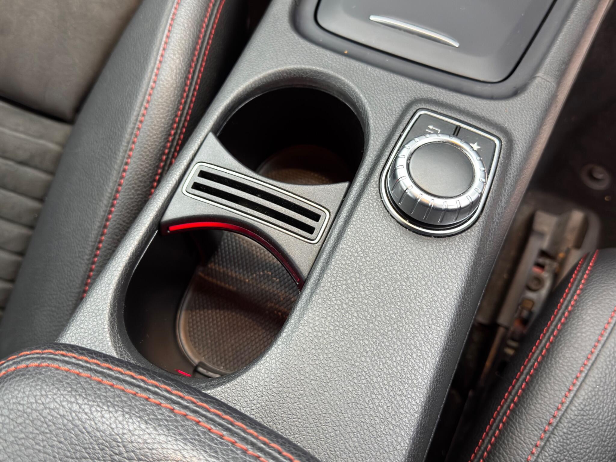 Mercedes GLA - Image 25