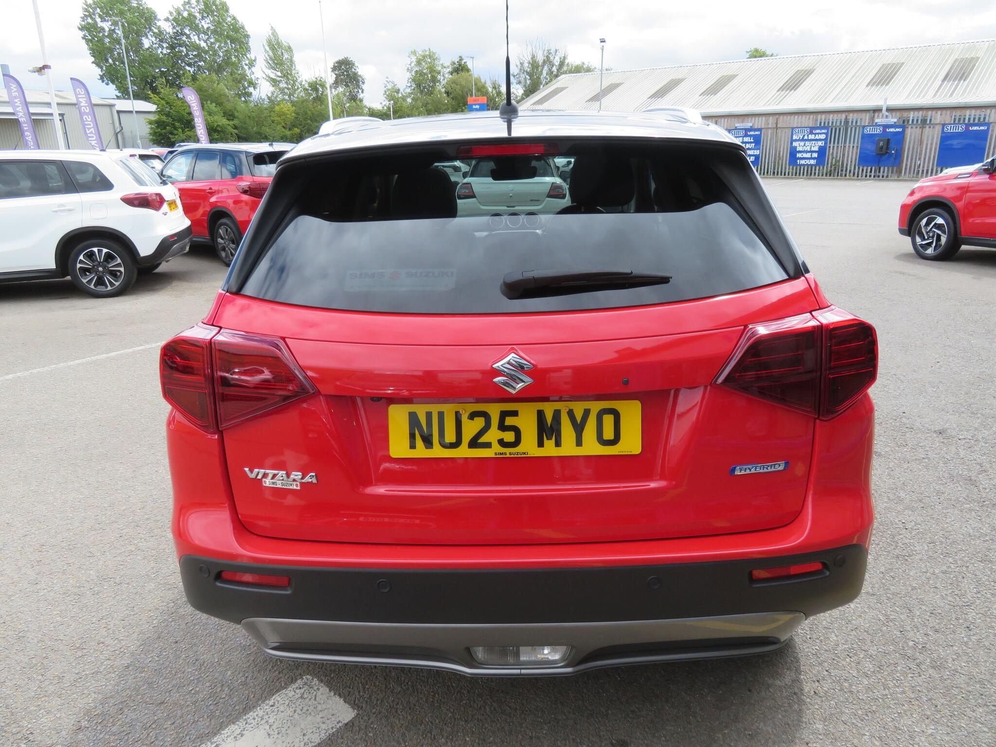 Suzuki Vitara - Image 10