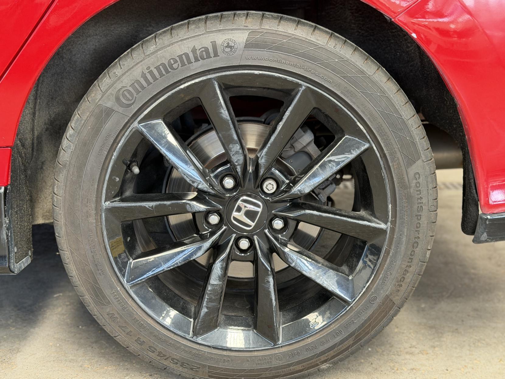 Honda Civic - Image 19