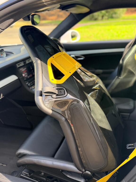 Porsche 911 - Image 11