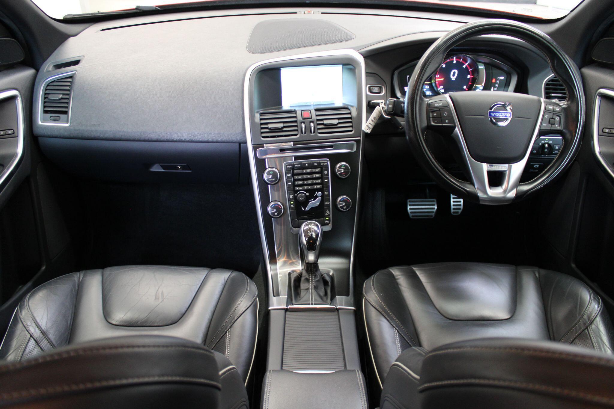 Volvo XC60 - Image 38