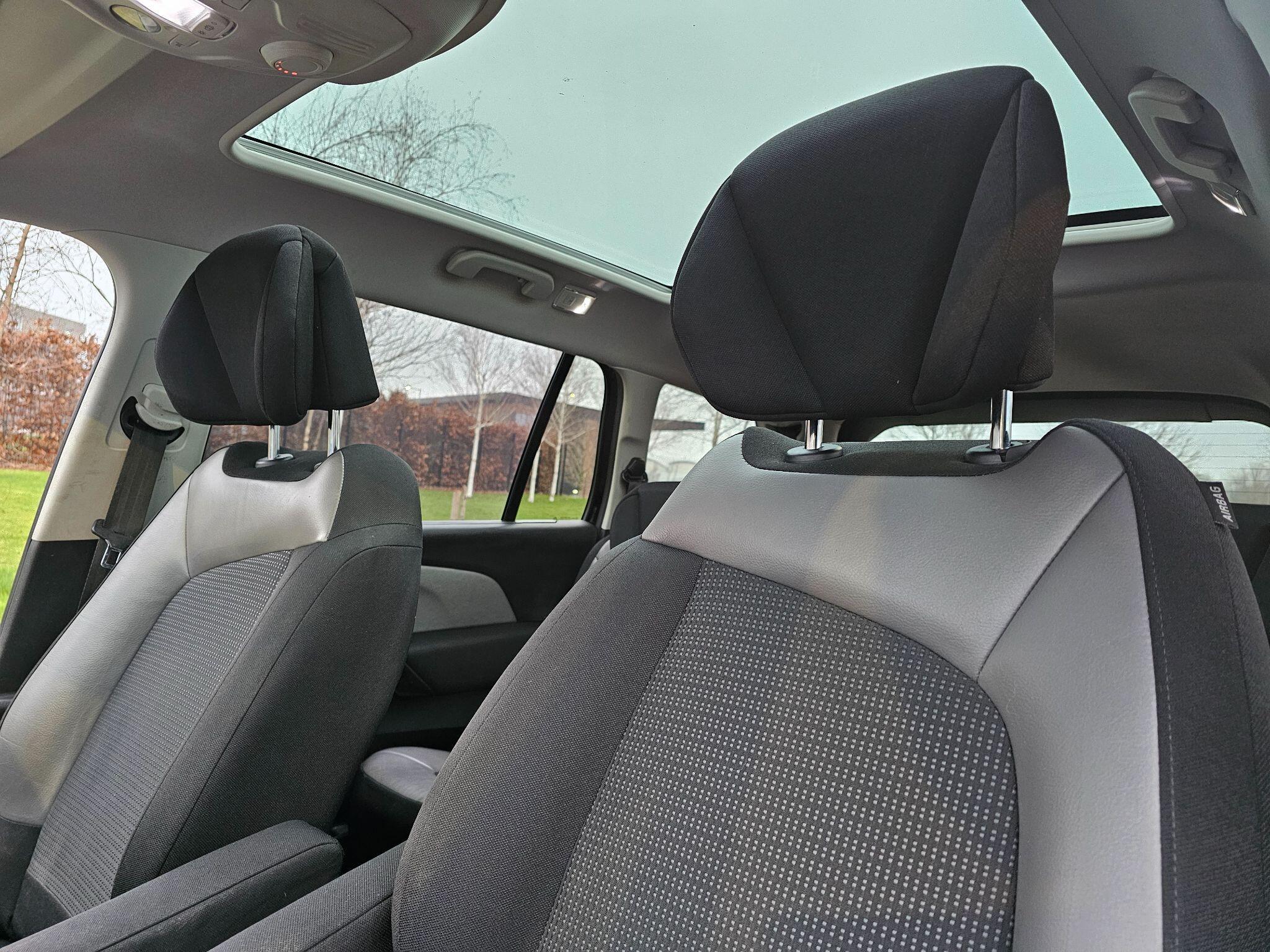 Citroen Grand C4 Picasso - Image 26