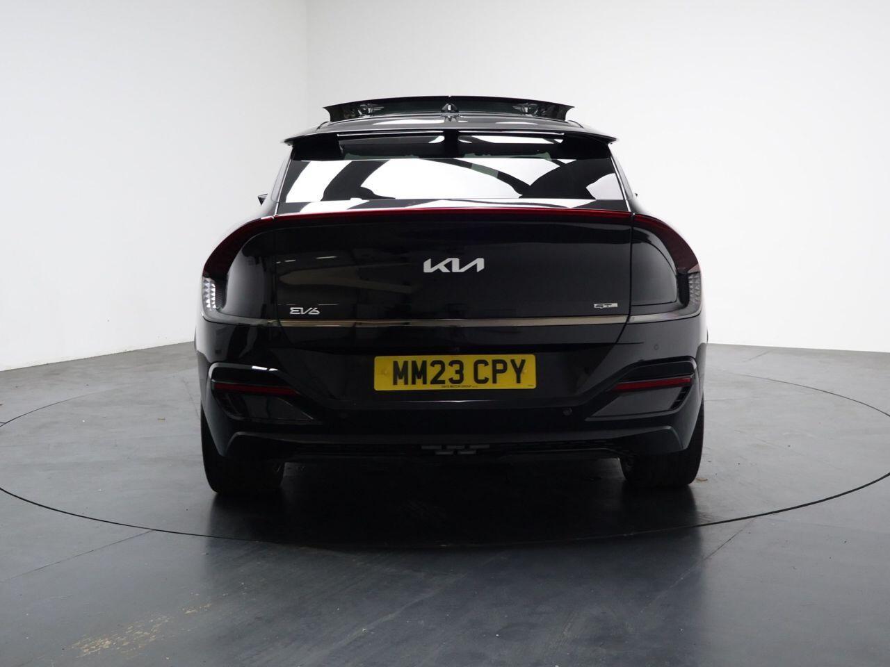 Kia EV6 - Image 11