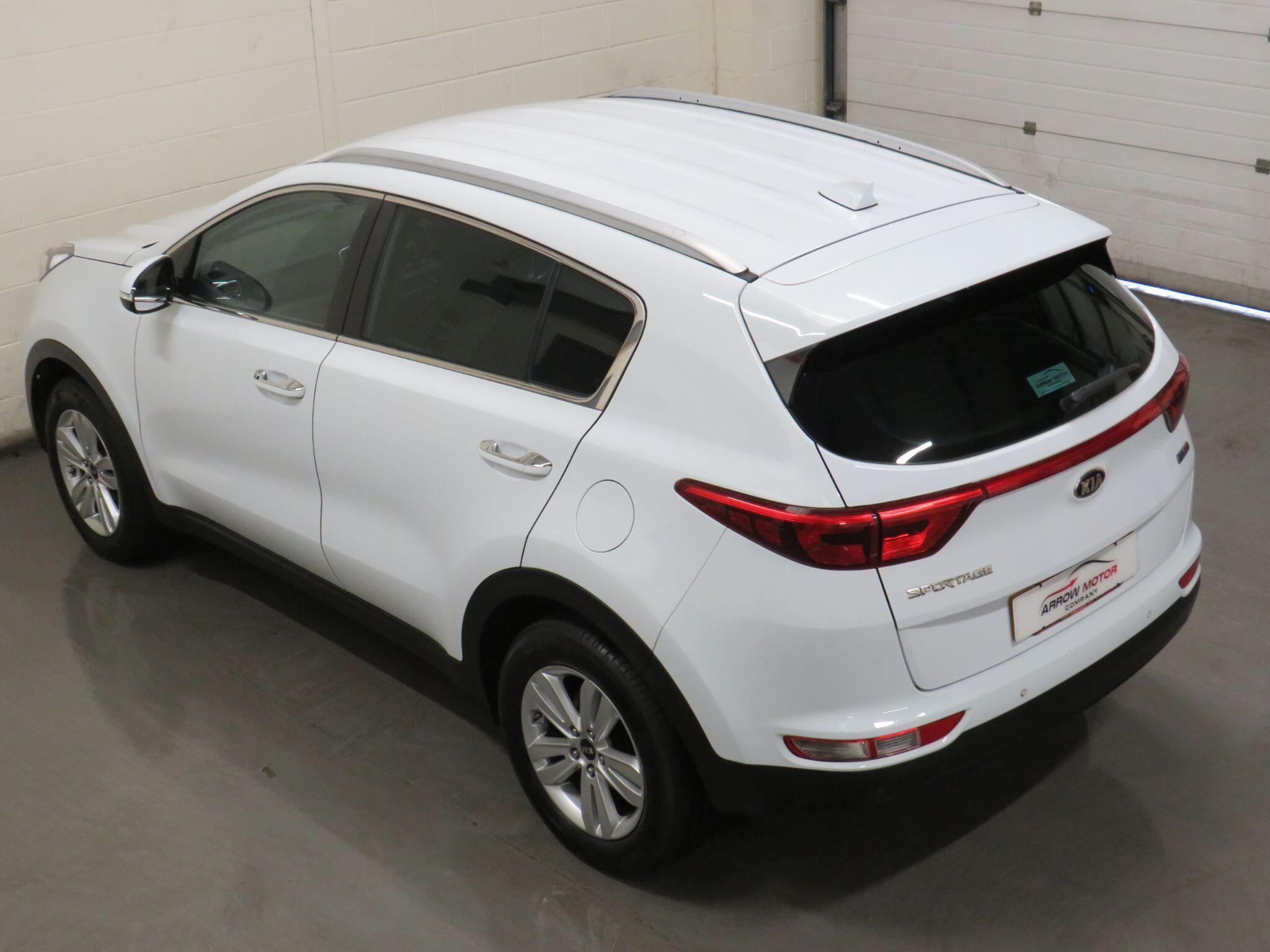Kia Sportage - Image 12