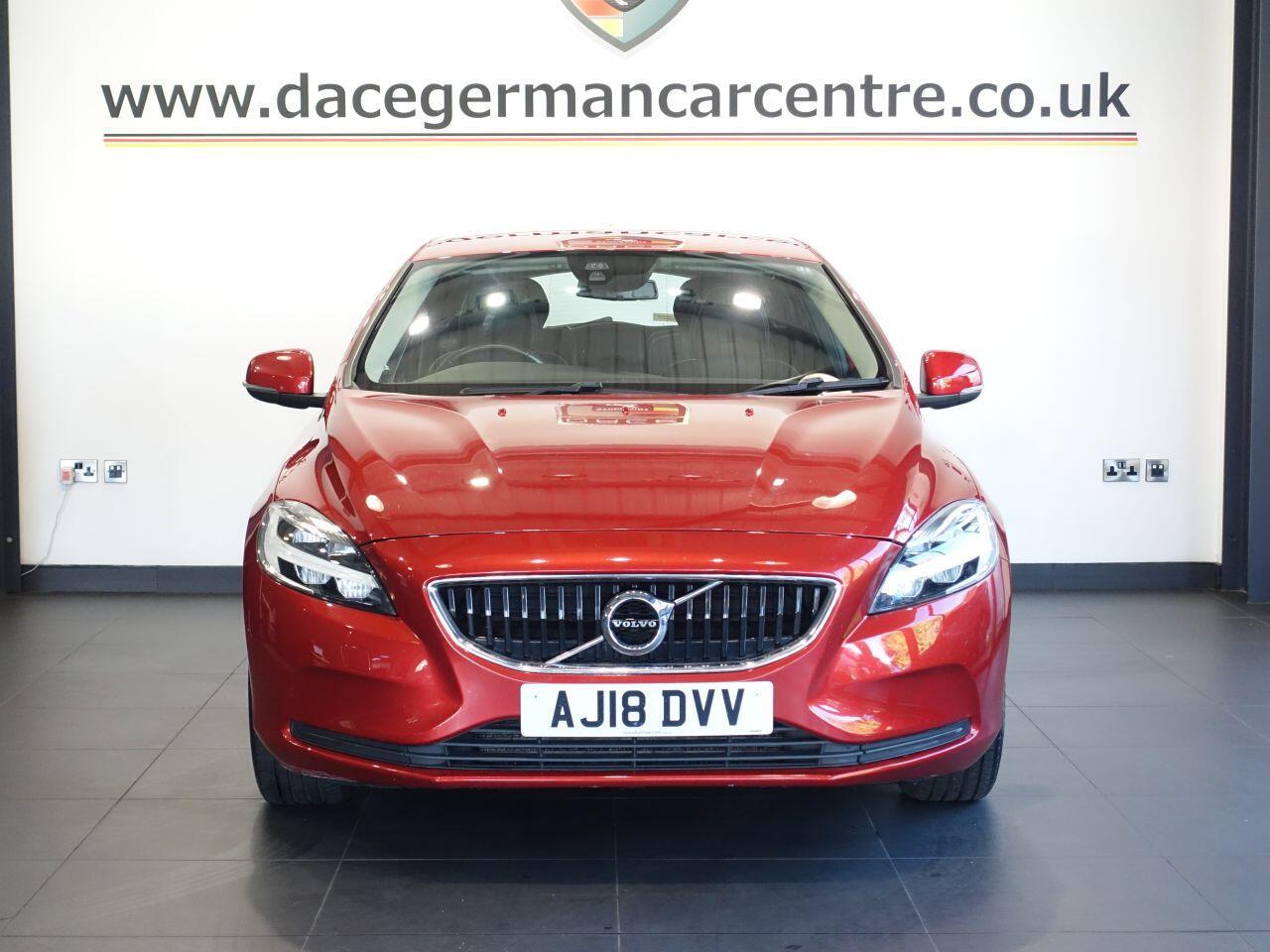 Volvo V40 - Image 4