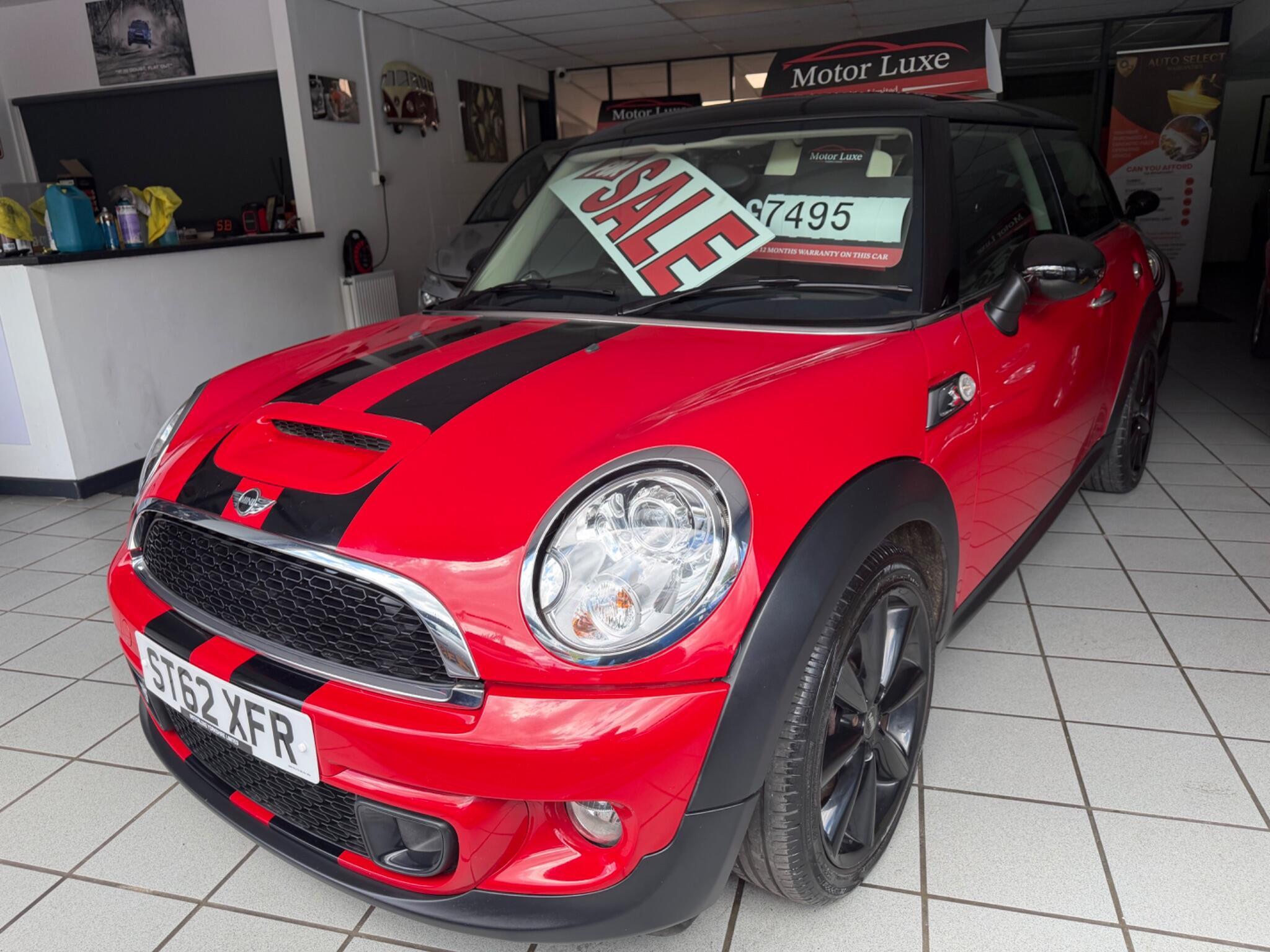 MINI Hatch - Image 15
