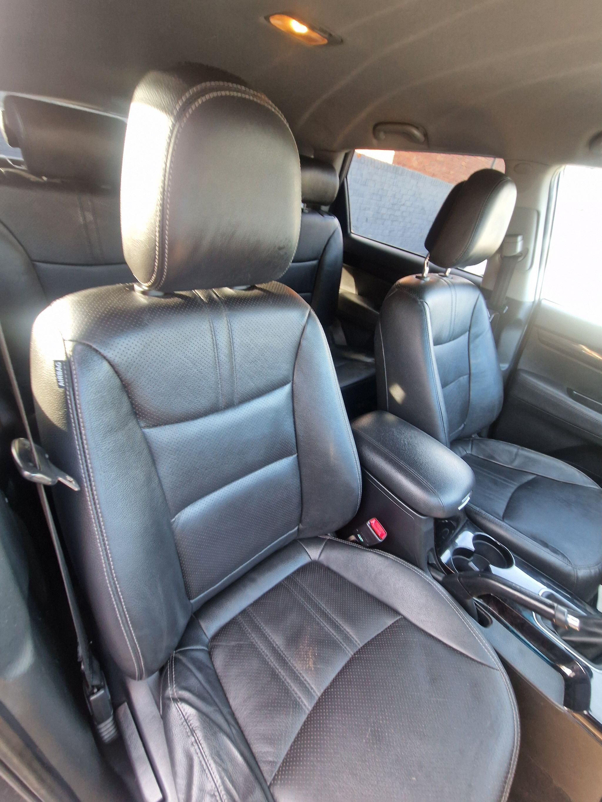 Kia Sorento - Image 28