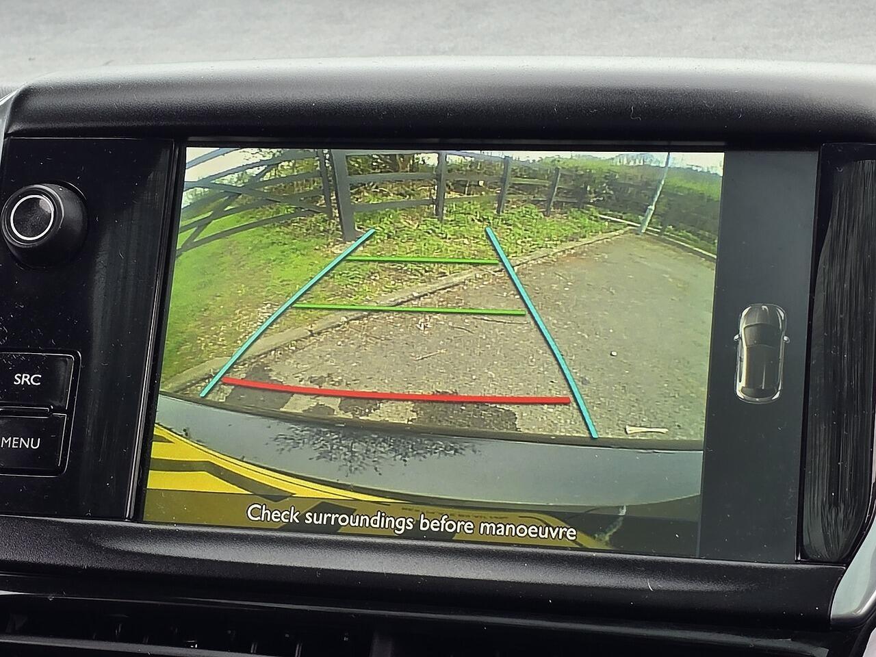 Peugeot 208 - Image 16