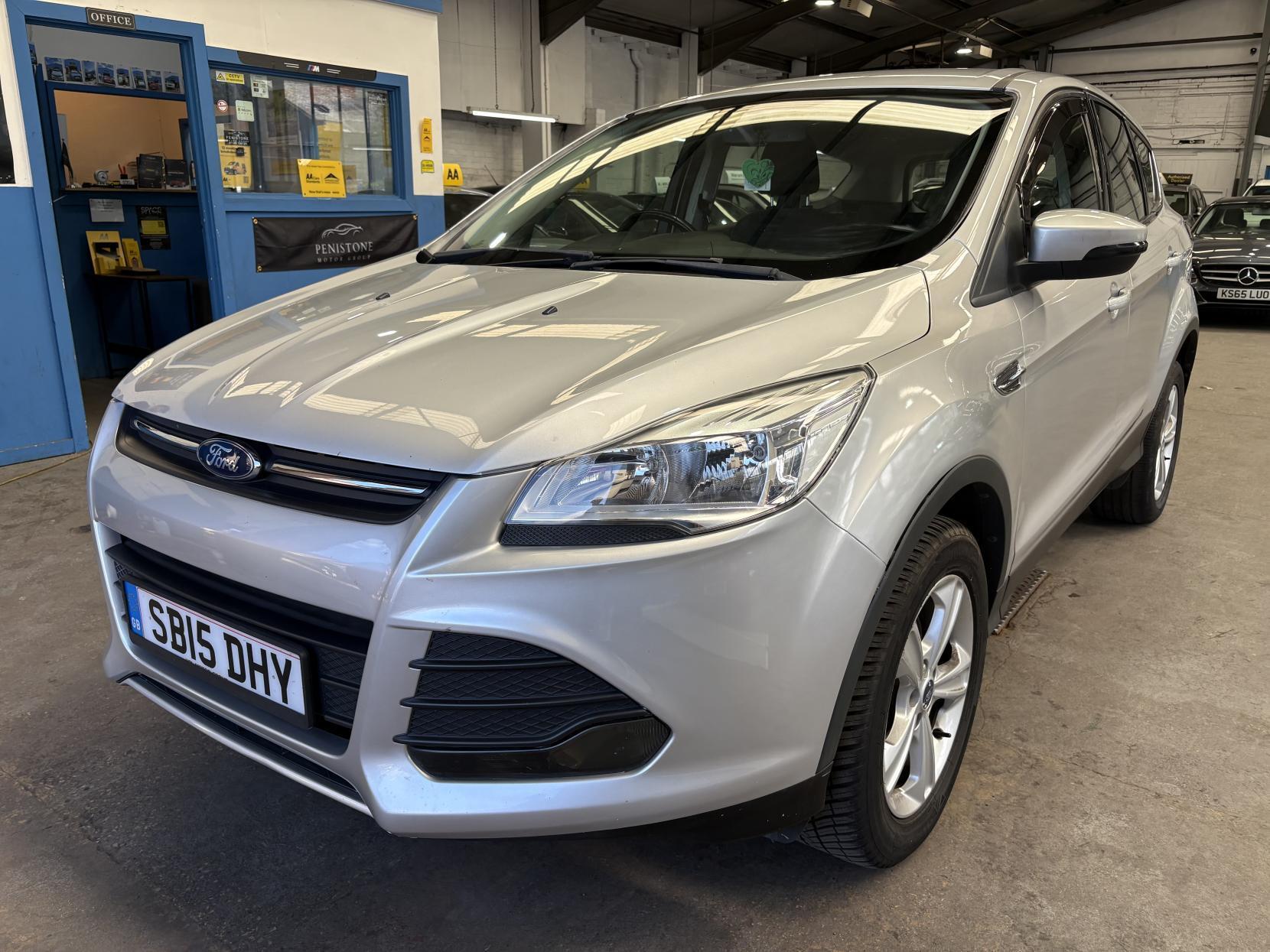 Ford Kuga - Image 4