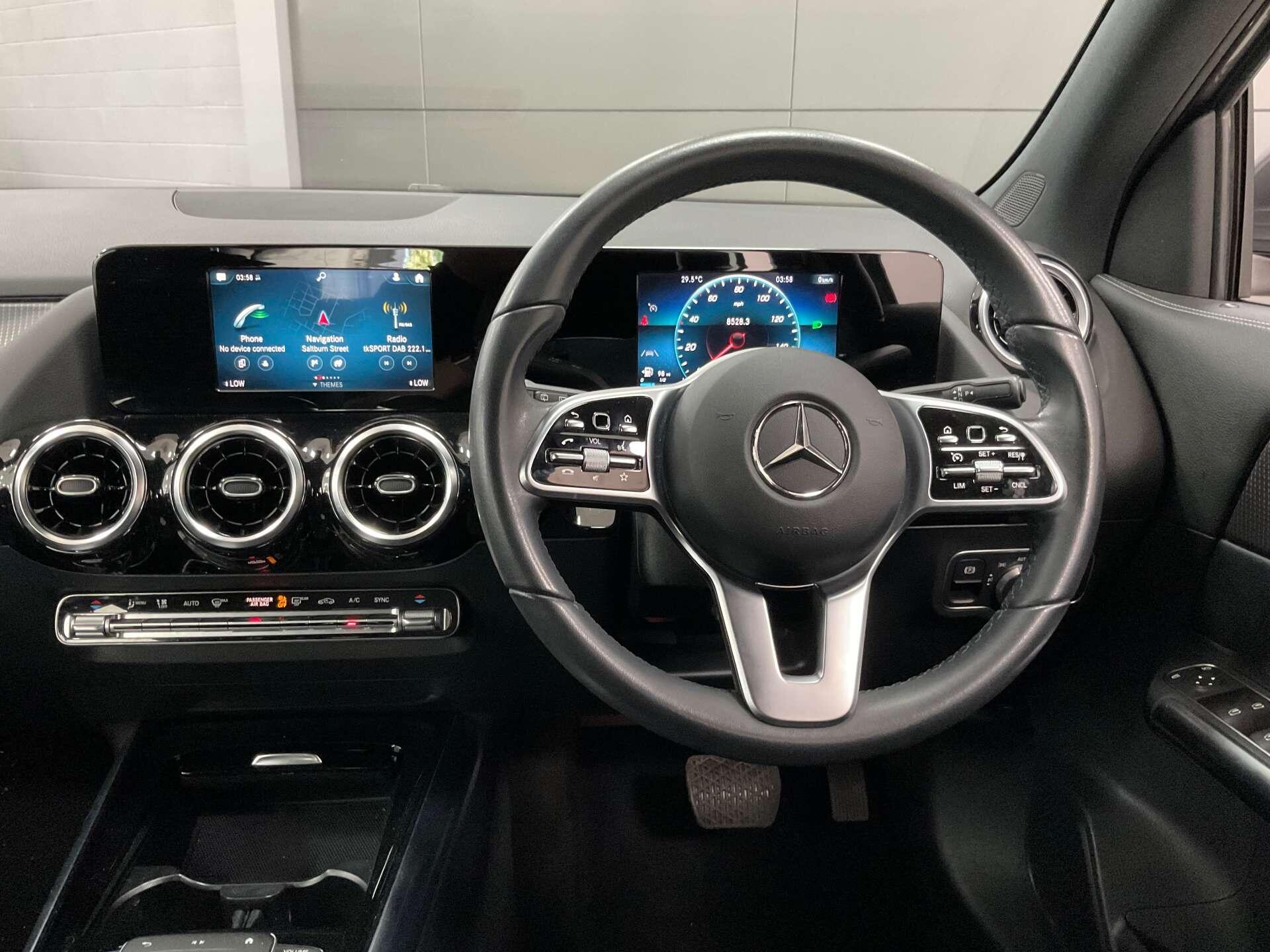 Mercedes GLA - Image 12