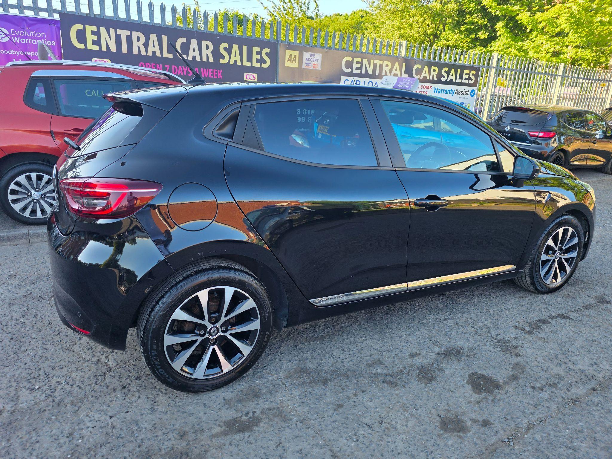 Renault Clio - Image 8