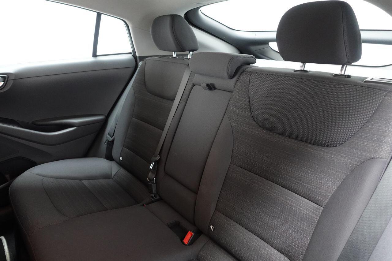 Hyundai Ioniq - Image 20