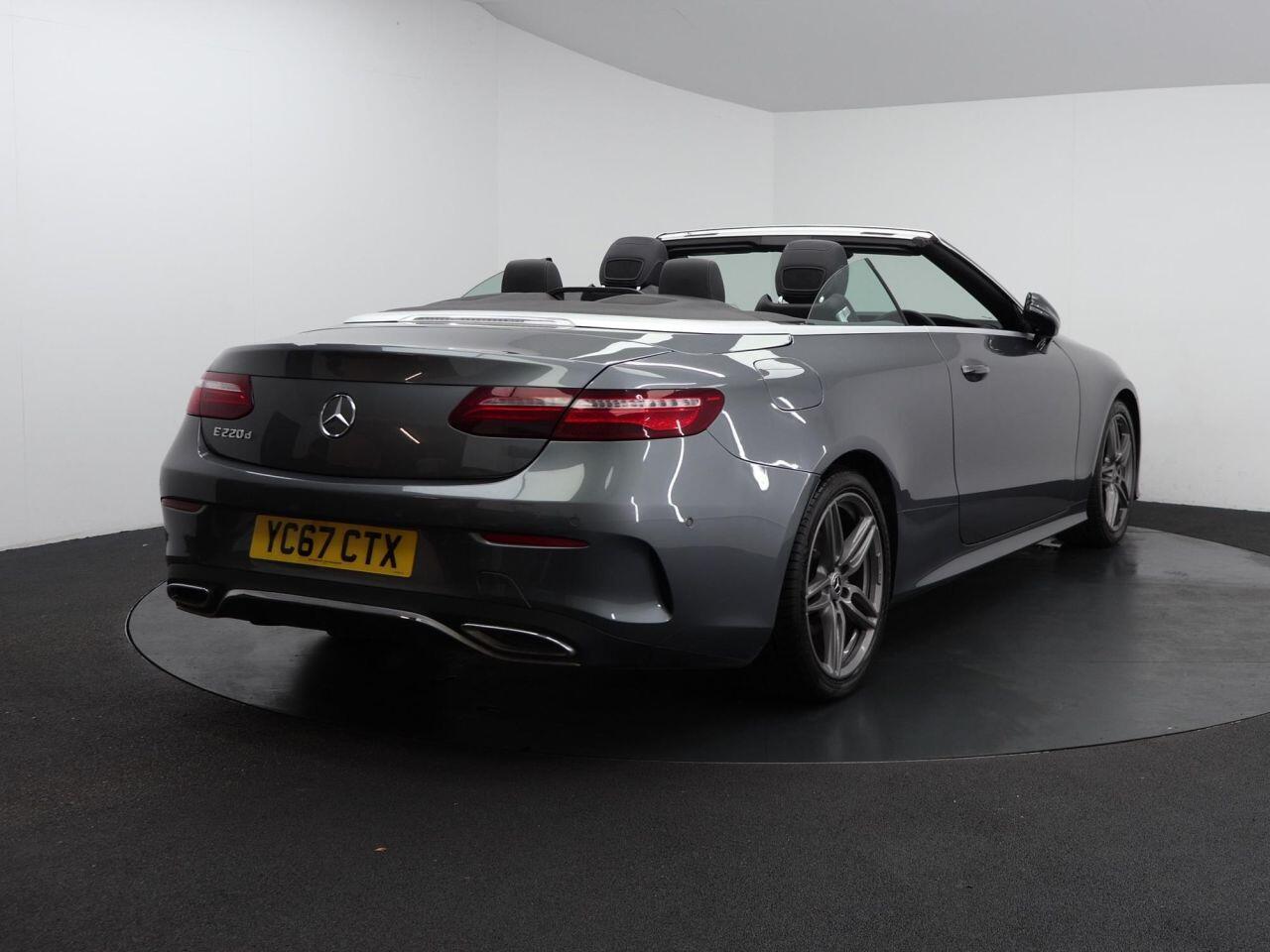 Mercedes-benz E-CLASS - Image 11