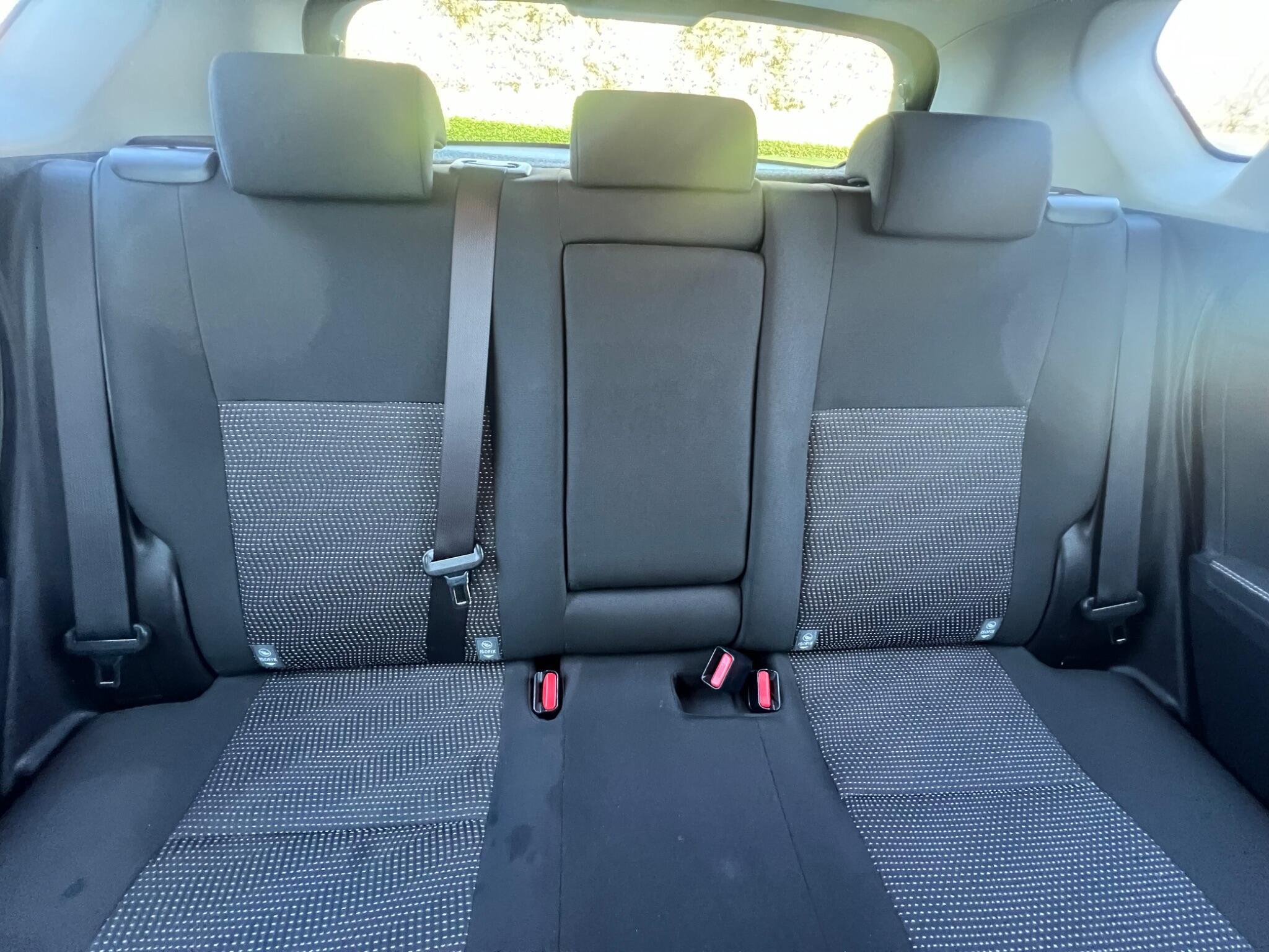 Toyota Auris - Image 27