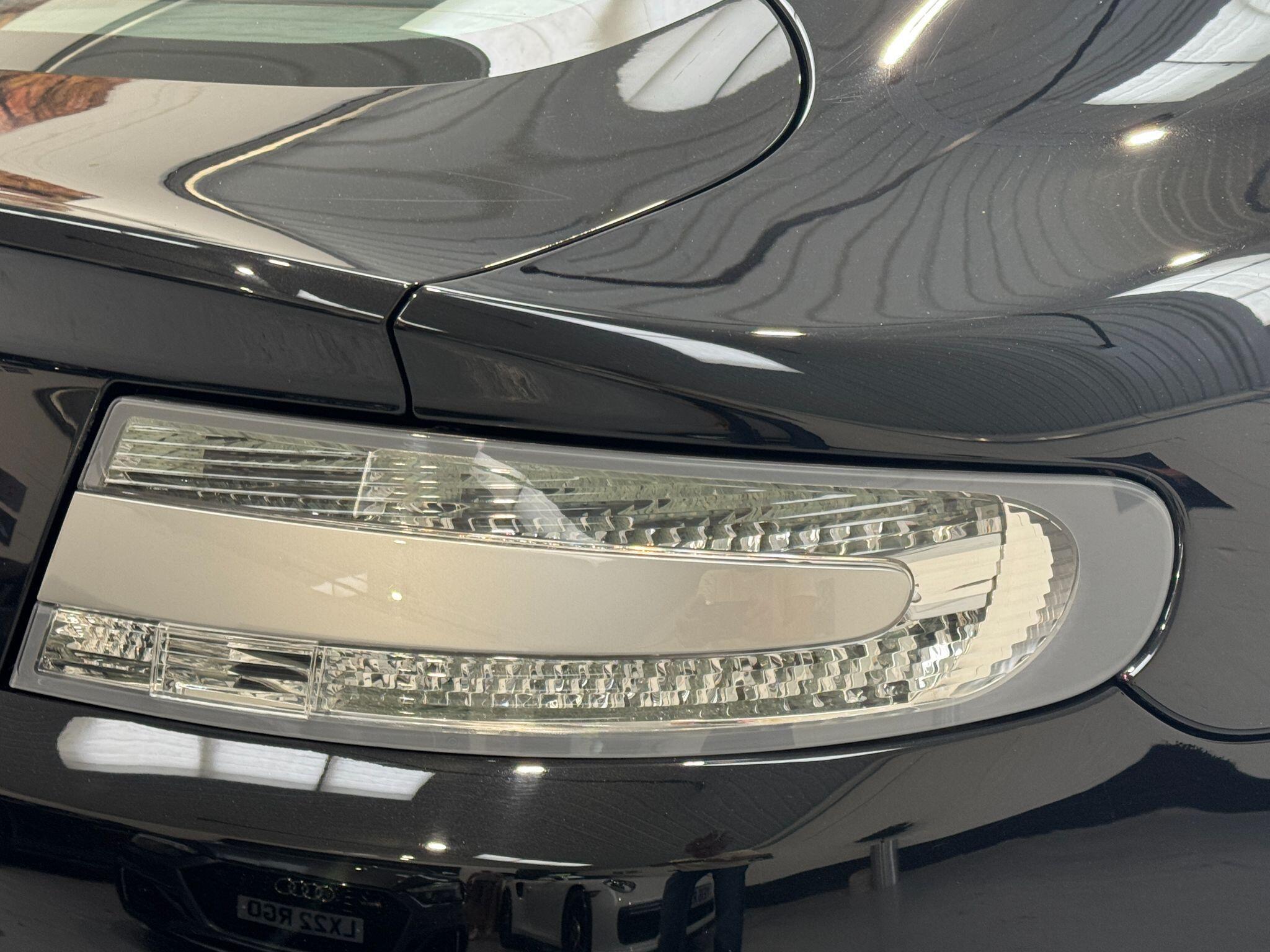 Aston Martin Vantage - Image 47